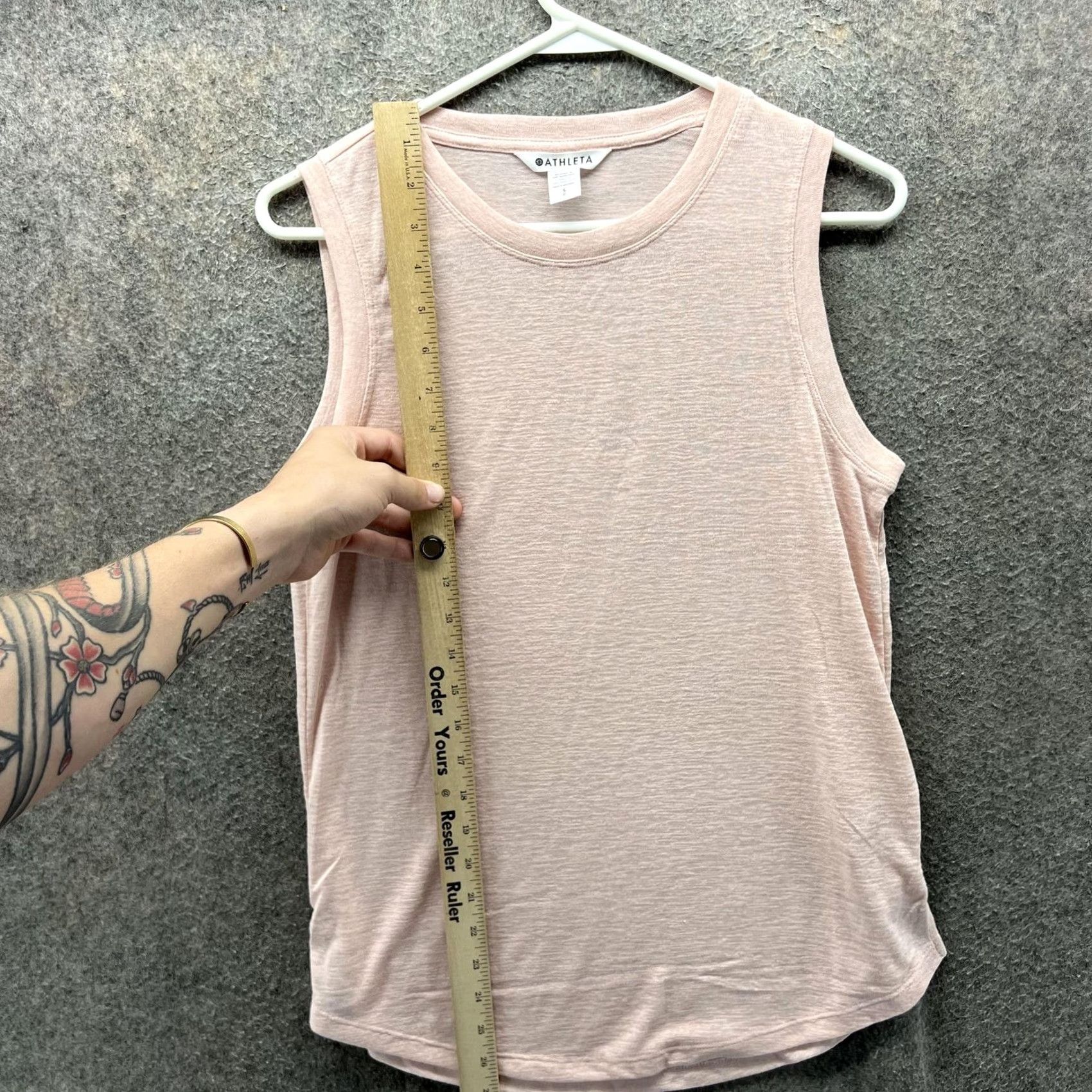 Athleta Athleta Breezy Tank Top Womens Small Pink Lightweight Sleeveless Yoga Athletic Size S / US 4 / IT 40 - 4 Thumbnail