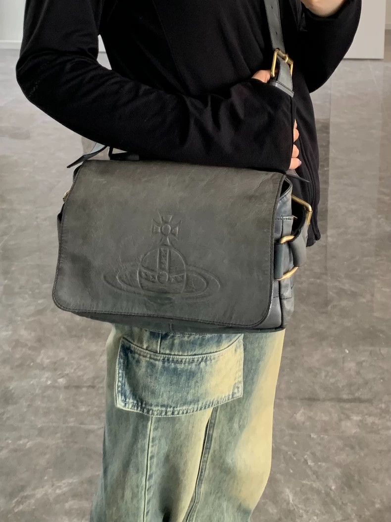 Vivienne Westwood Vivienne Westwood size os Truck really leather bag crossbod Size ONE SIZE - 2 Thumbnail