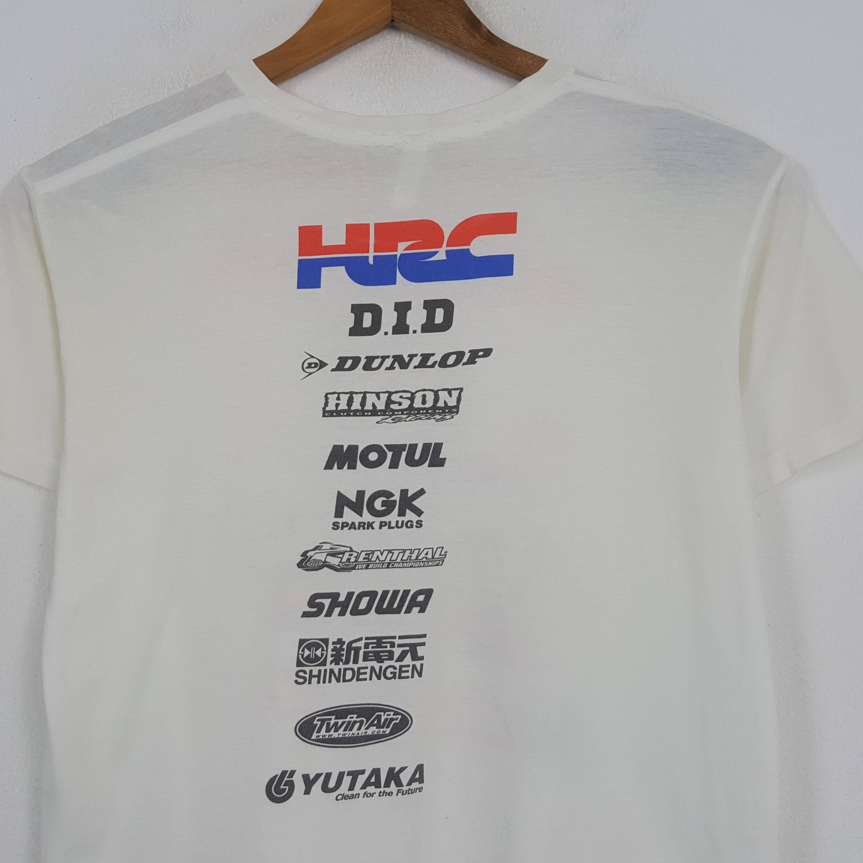 Japanese Brand × Vintage Vintage HONDA CHAMPION Japan Racing Team T-shirt C294N18 Size US L / EU 52-54 / 3 - 4 Thumbnail