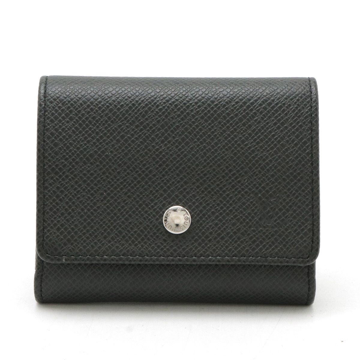 Louis Vuitton Louis Vuitton Louis Vuitton Taiga Leather Coin Case Black M32562 Leather Short Wallet M32562 in Very Good Condition Size ONE SIZE - 1 Thumbnail