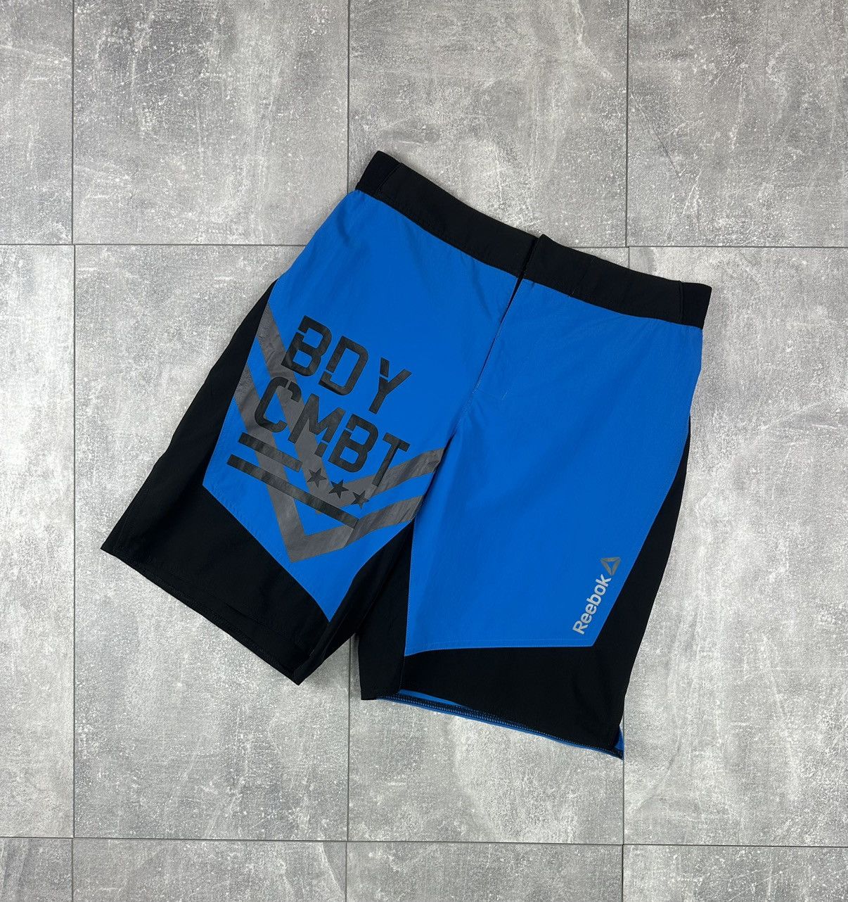 Reebok Reebok Les Mills Body Combat Sportswear Mens Short Size US 30 / EU 46 - 1 Thumbnail
