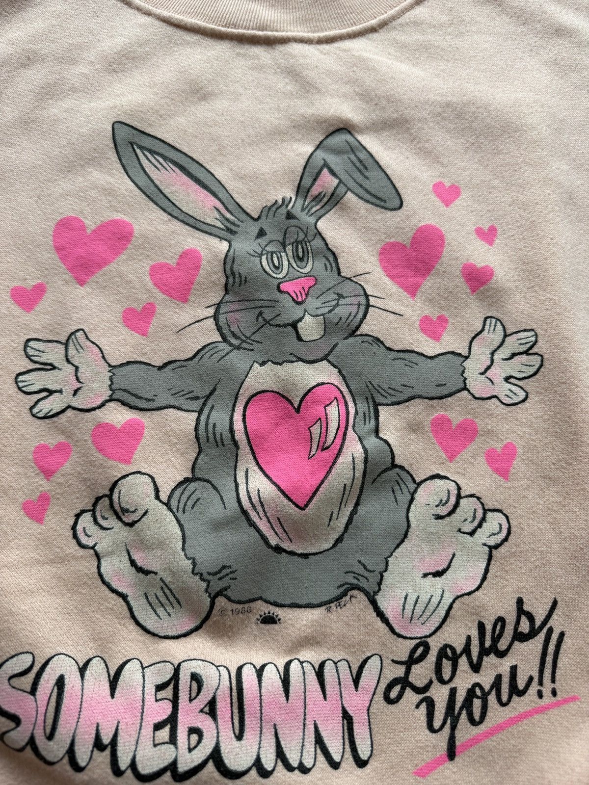 Vintage Vintage 80s Somebunny Loves You Graphic Crewneck Sweatshirt Size US M / EU 48-50 / 2 - 4 Thumbnail