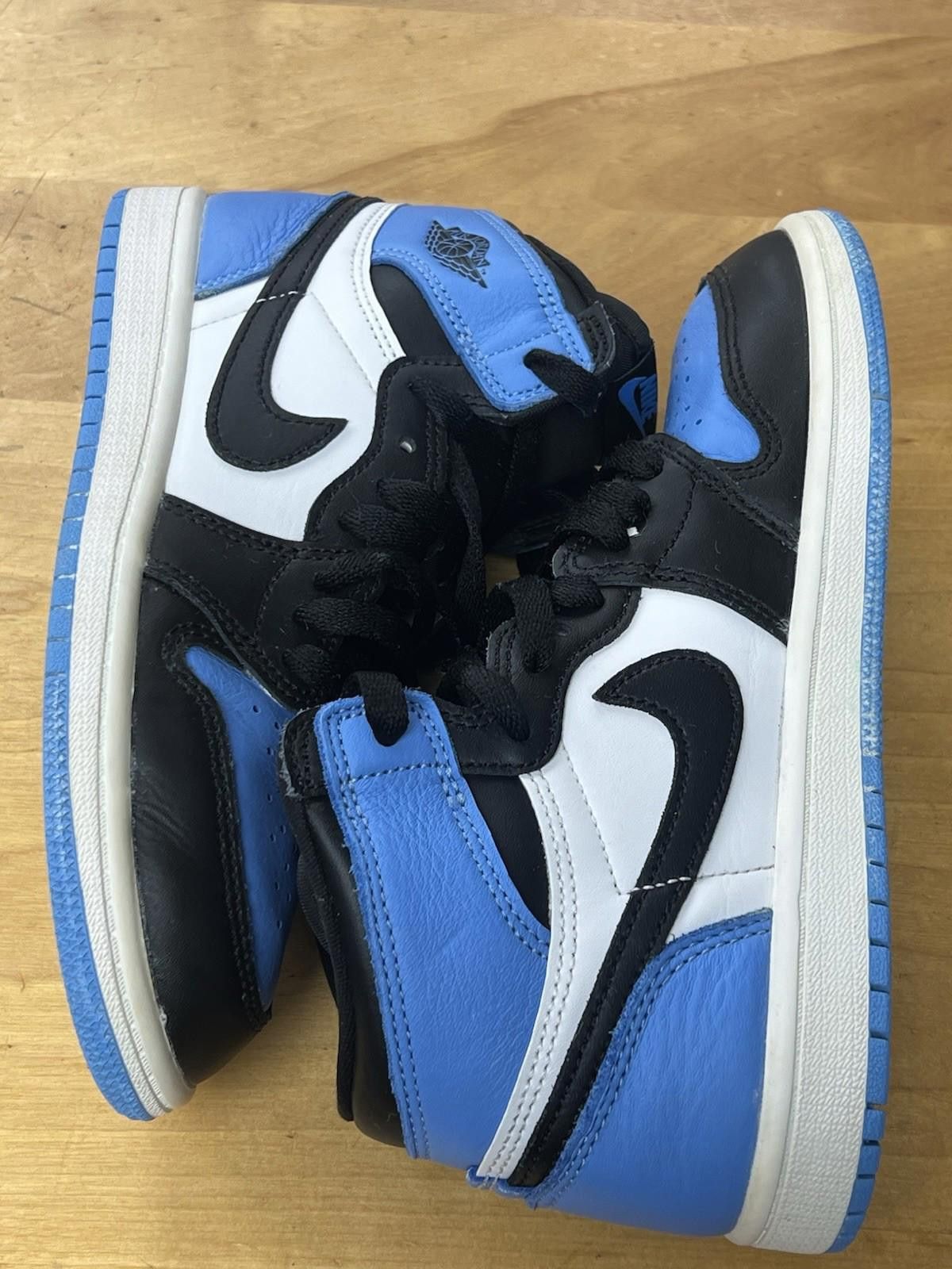 Jordan Brand Jordan Air Jordan 1 Mid Shoes Boys 3Y Blue Black Basketball Size US 5 / EU 37 - 10 Thumbnail