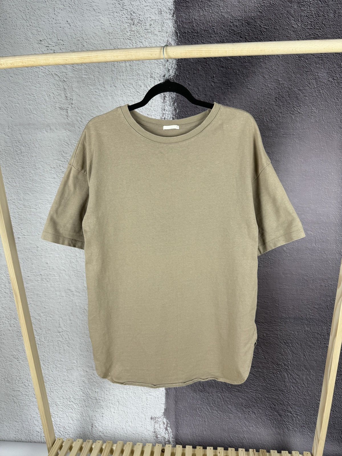 GU × Japanese Brand GU Japan beige long basic tee shirt Size US M / EU 48-50 / 2 - 1 Thumbnail