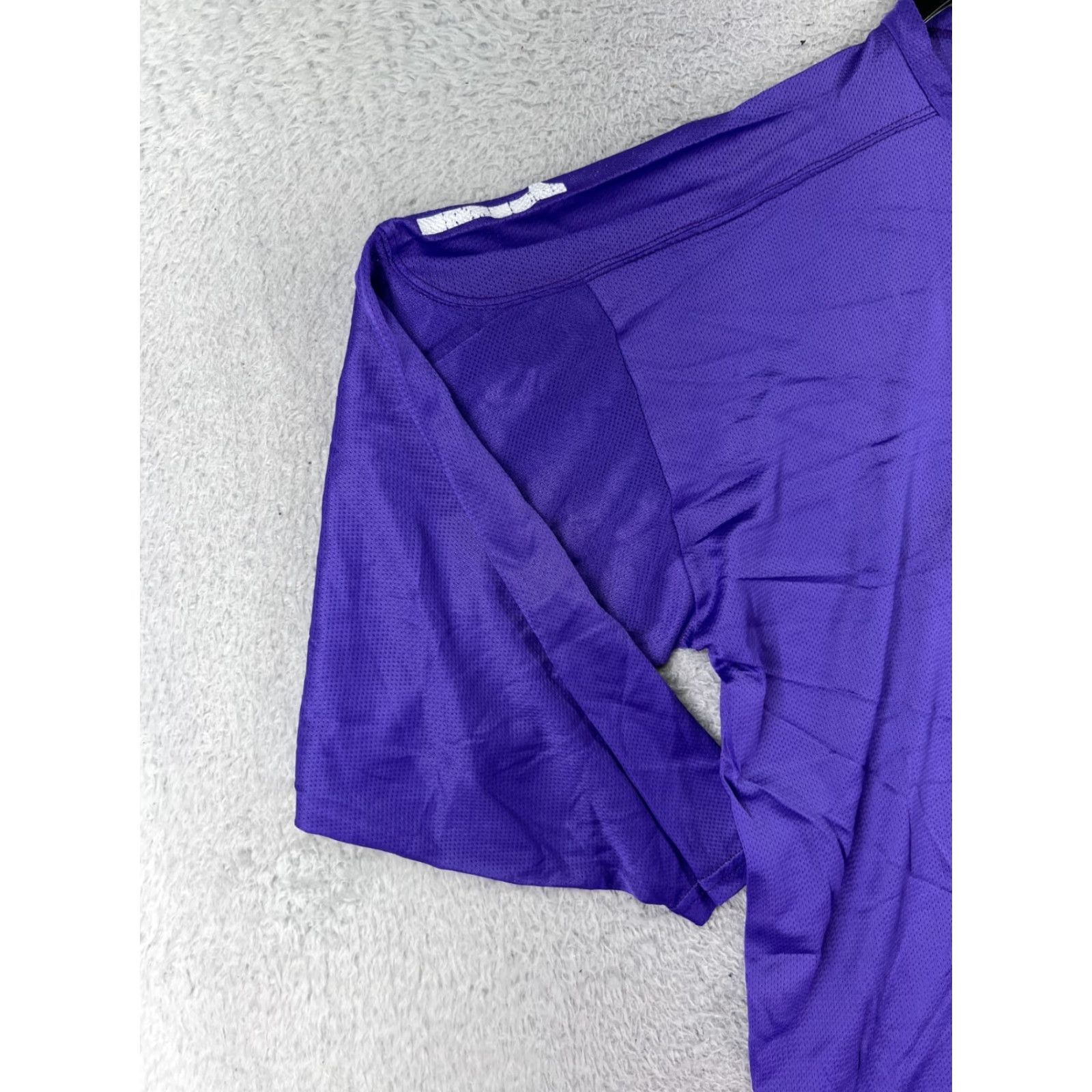 Palace VINTAGE Team Caesars Jersey Shirt Adult M Purple USA Casino Logo 90s Teamwork Athletic Mens Size US M / EU 48-50 / 2 - 6 Thumbnail