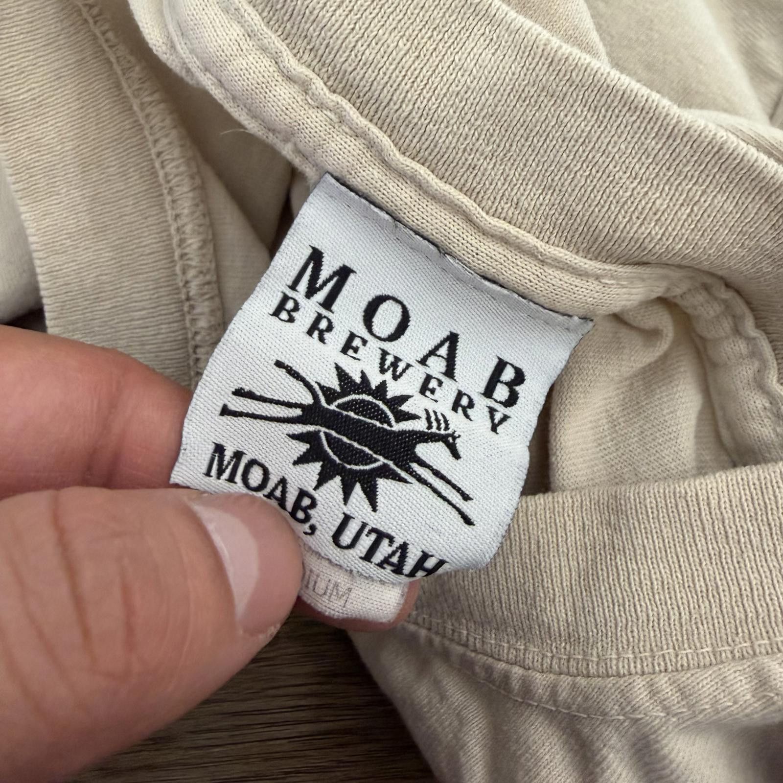 Other Vintage Y2K Beer Elephant Hill Hefeweizen Moab Utah Shirt Size US M / EU 48-50 / 2 - 3 Thumbnail