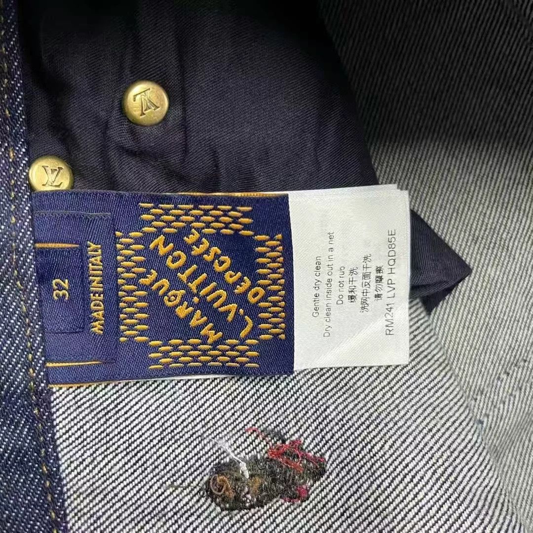 Louis Vuitton Louis Vuitton Blue Logo Flared Jeans Size US 32 / EU 48 - 3 Thumbnail