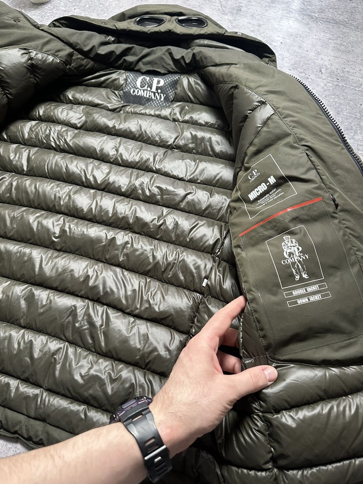C.P. Company C.P. Company Micro-M Google Down Puffer Waterproof Jacket Size US L / EU 52-54 / 3 - 8 Thumbnail
