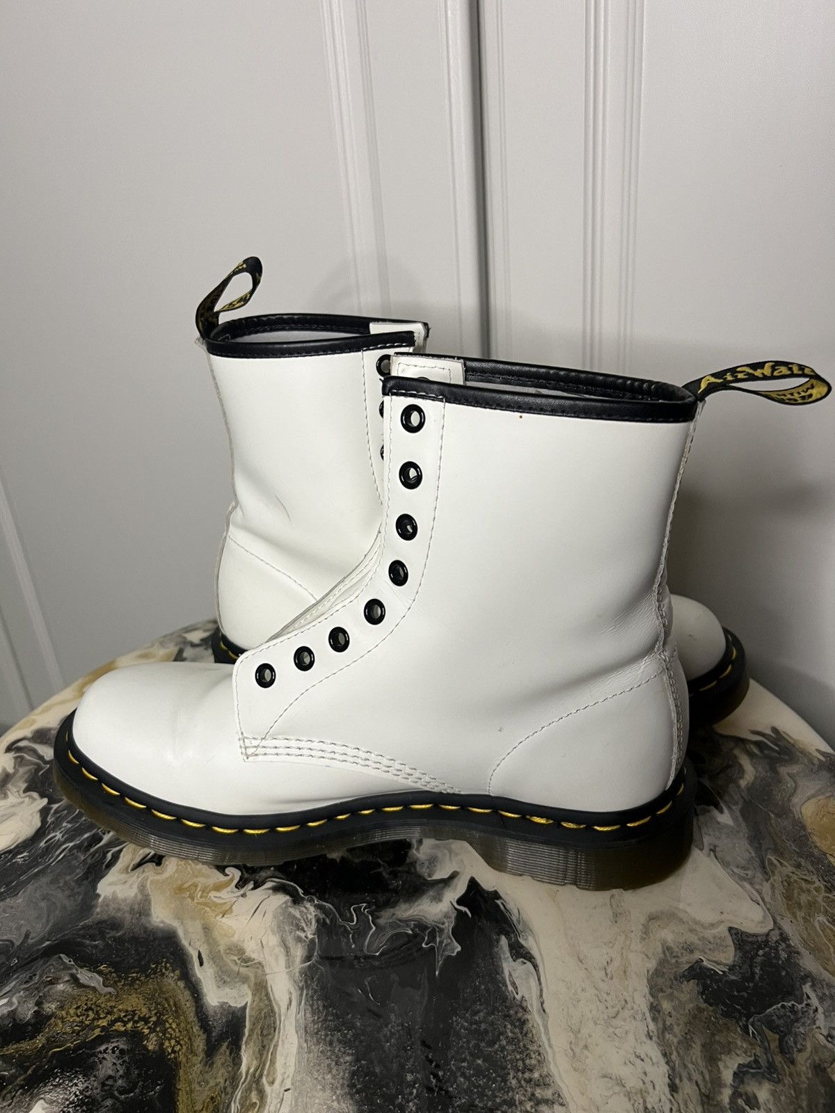 Dr. Martens Dr. Martens 1460 Smooth Leather White Boot Size US 9 / IT 39 - 8 Thumbnail