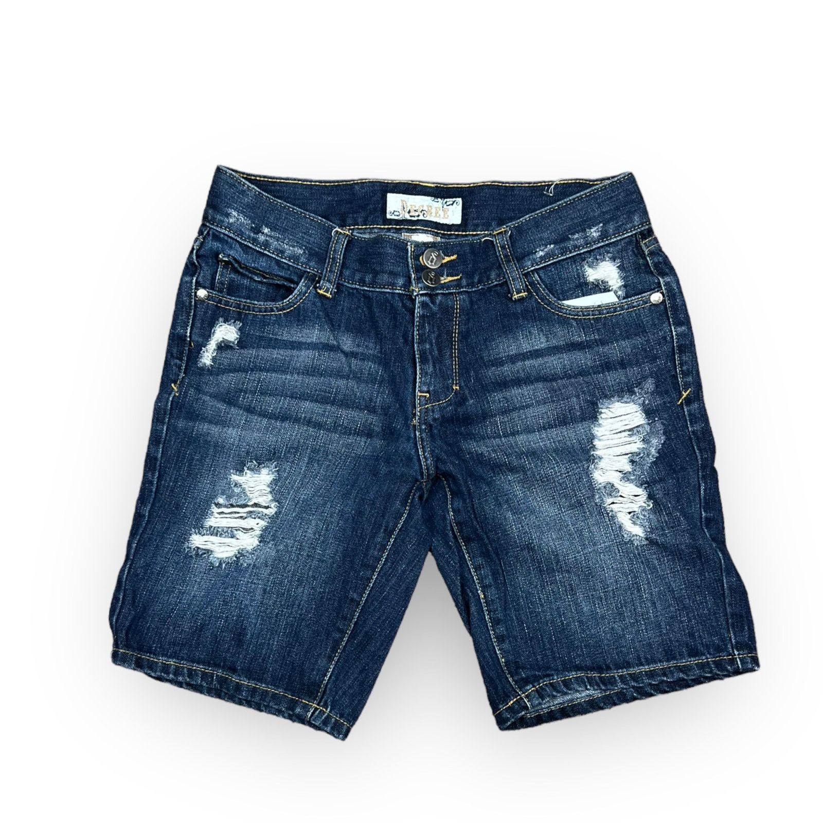 Decree Decree | Y2K Distressed 5 Pocket Bermuda Denim Short | 3 Size 26" / US 2 / IT 38 - 1 Thumbnail