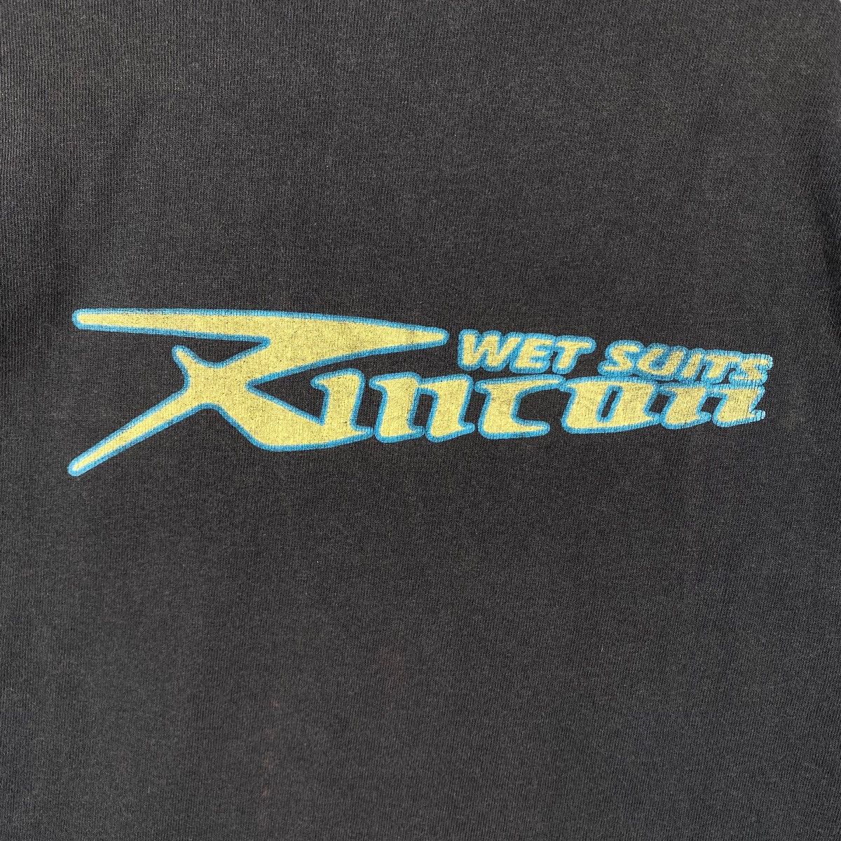 Vintage Vintage 90's Wetsuit RINCON Clothing Logo Faded Tee Shirt Size US M / EU 48-50 / 2 - 6 Thumbnail