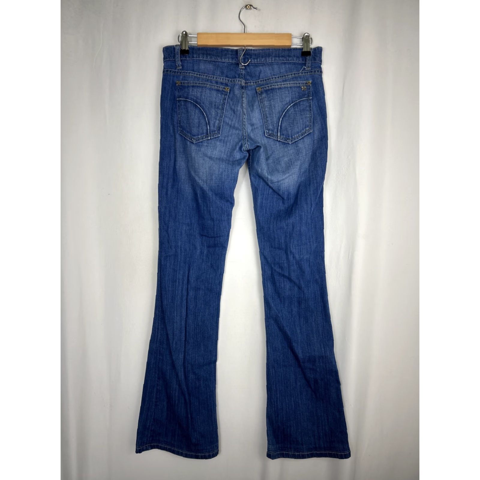 Vintage Joe's Jeans Rocker Flare Jeans Women's Medium Wash Blue 30x32 5-Pocket Distressed No Zip Closure Cotton Denim Vintage: No Size 26 Regular Size 26" / US 2 / IT 38 - 7 Thumbnail