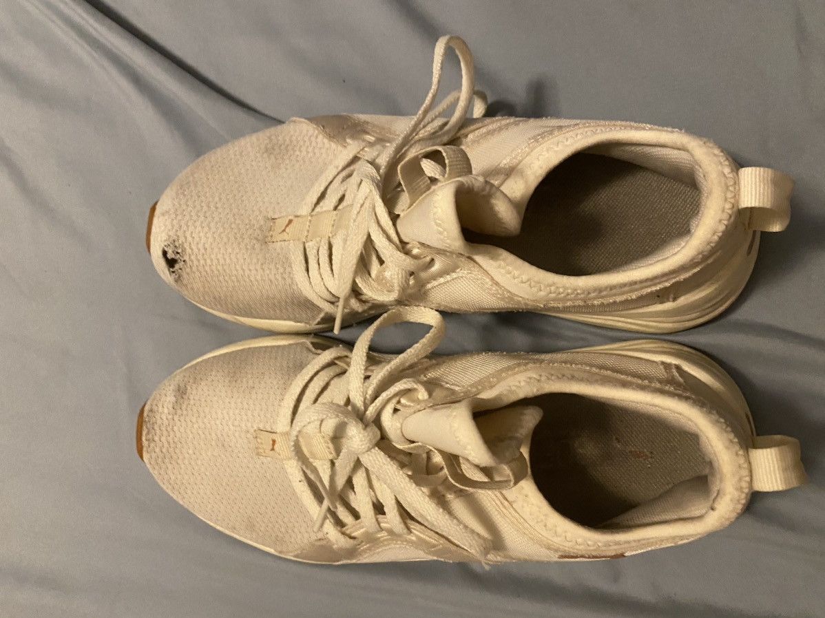 Puma Puma female shoe Size US 6 / IT 36 - 8 Thumbnail