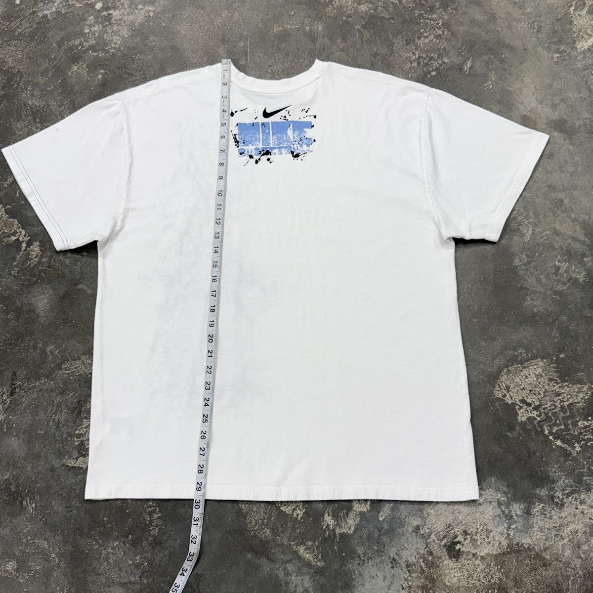 Nike Y2K Nike Basketball Graphic Tee Streetwear Flame Size US XL / EU 56 / 4 - 8 Thumbnail
