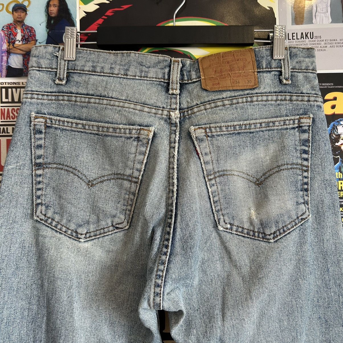 Levi's Vintage Levi’s 505 USA Washed Blue Distressed Denim Size US 35 - 8 Thumbnail