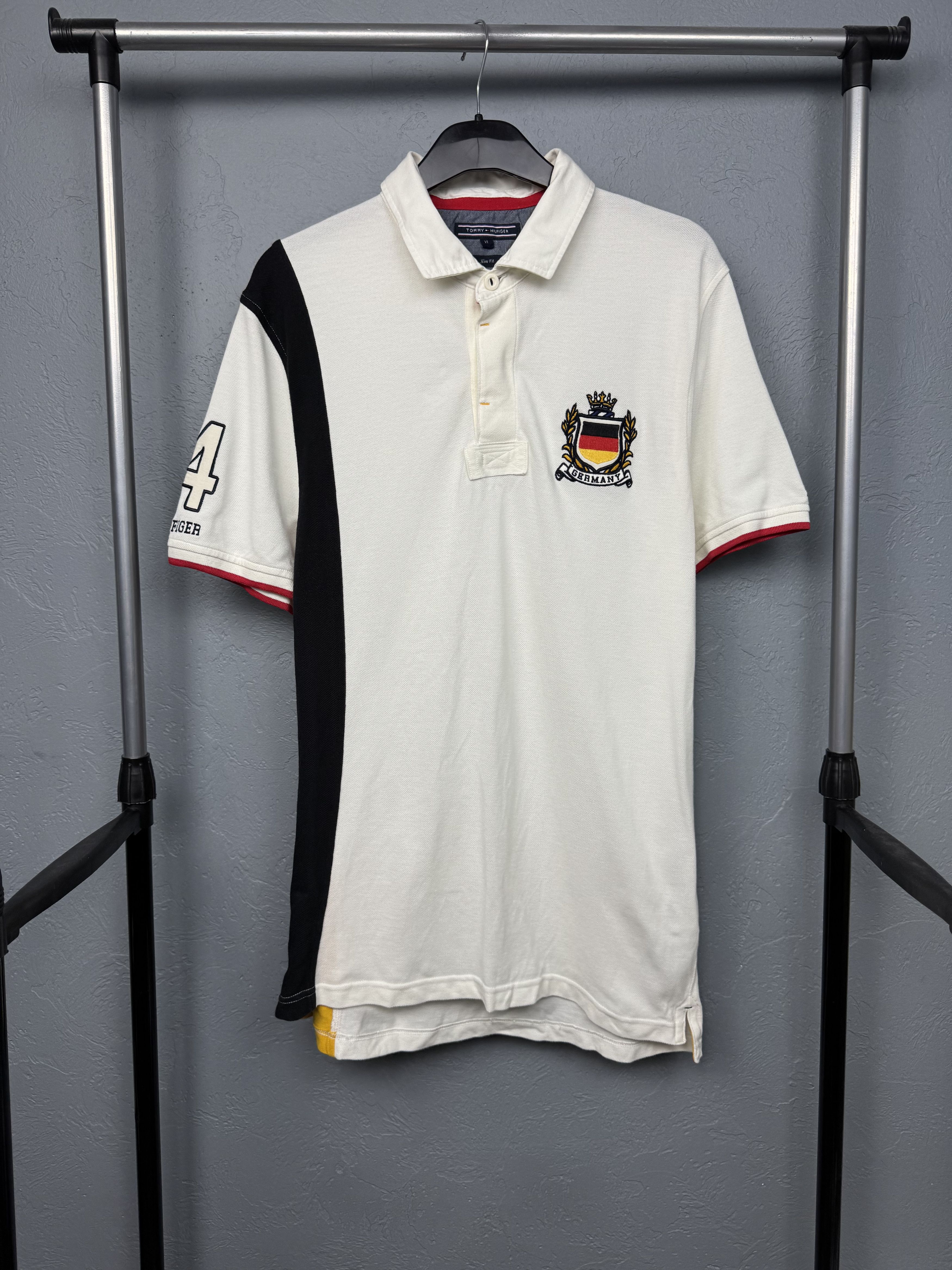 Tommy Hilfiger Tommy Hilfiger Germany Vintage Mens Polo Shirt Size L Size US XL / EU 56 / 4 - 1 Thumbnail