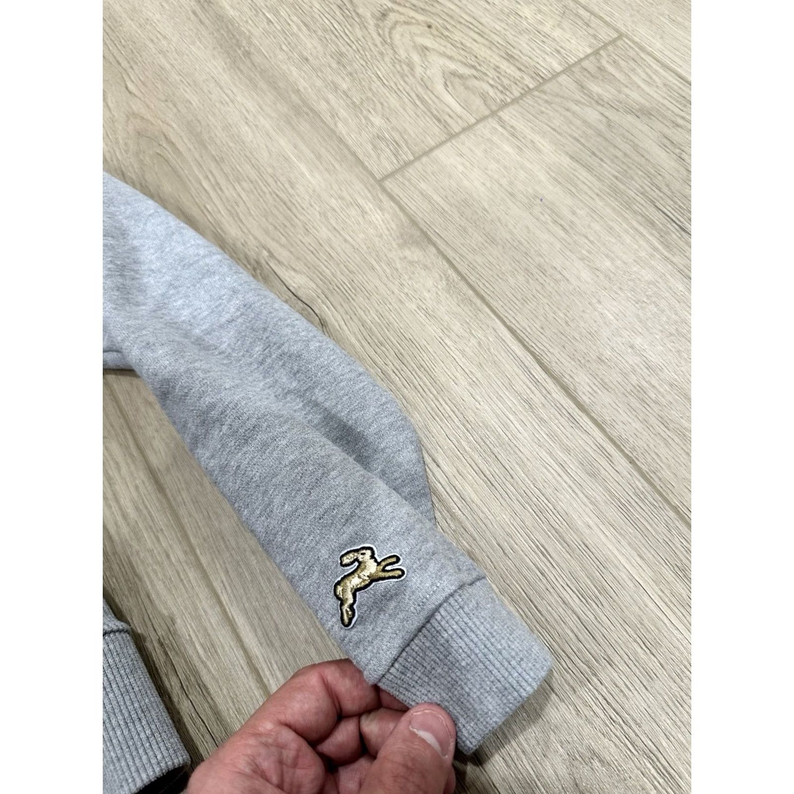 Vintage TRACKSMITH Sweatshirt Hoodie Gray Small Woman’s Unisex Adults Regular S Pullover Athletic Fits Shirt Size S / US 4 / IT 40 - 6 Thumbnail