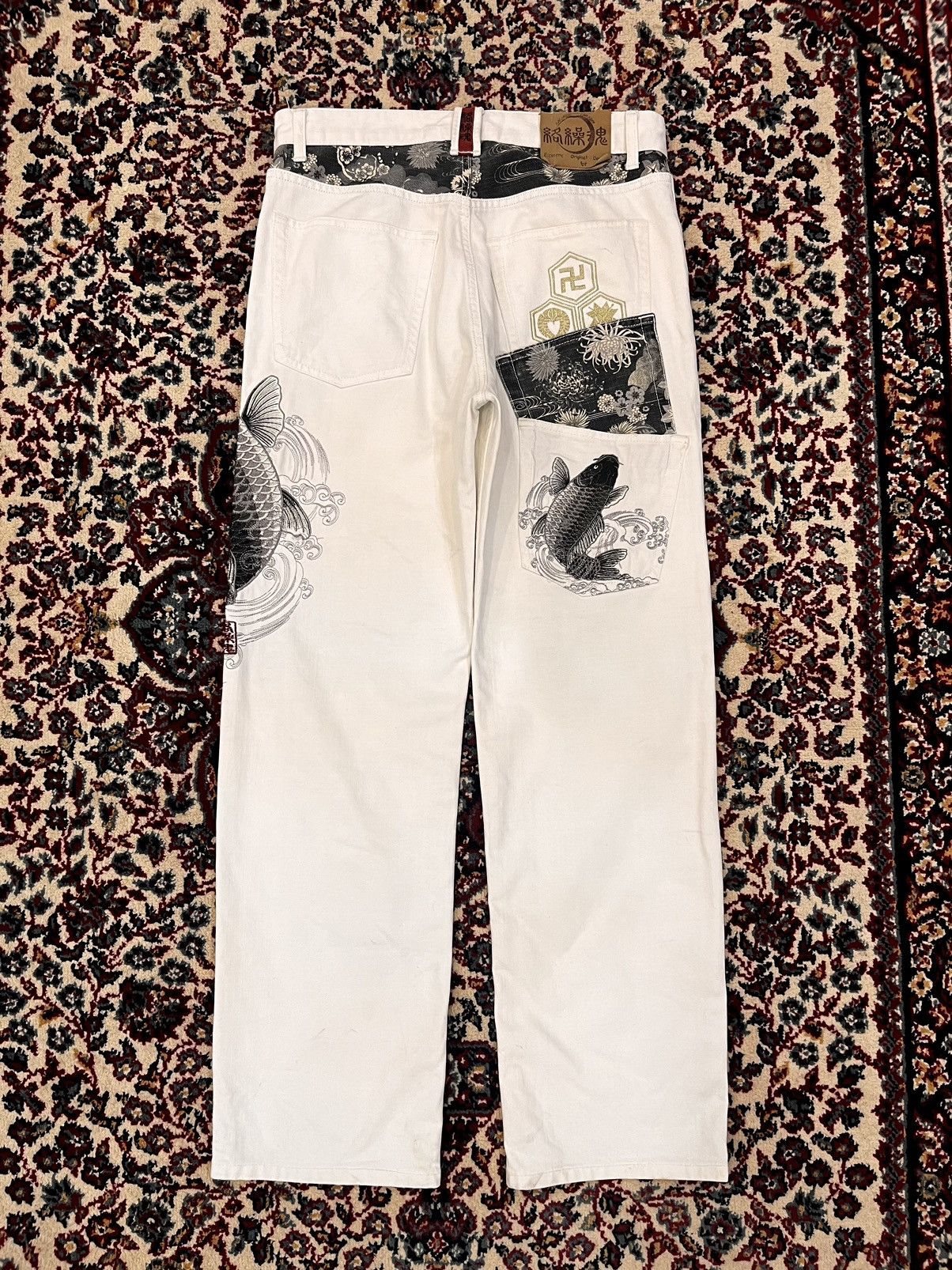 Japanese Brand Crazy vintage Karakuri Tamashi embroidered denim Size US 32 / EU 48 - 3 Thumbnail