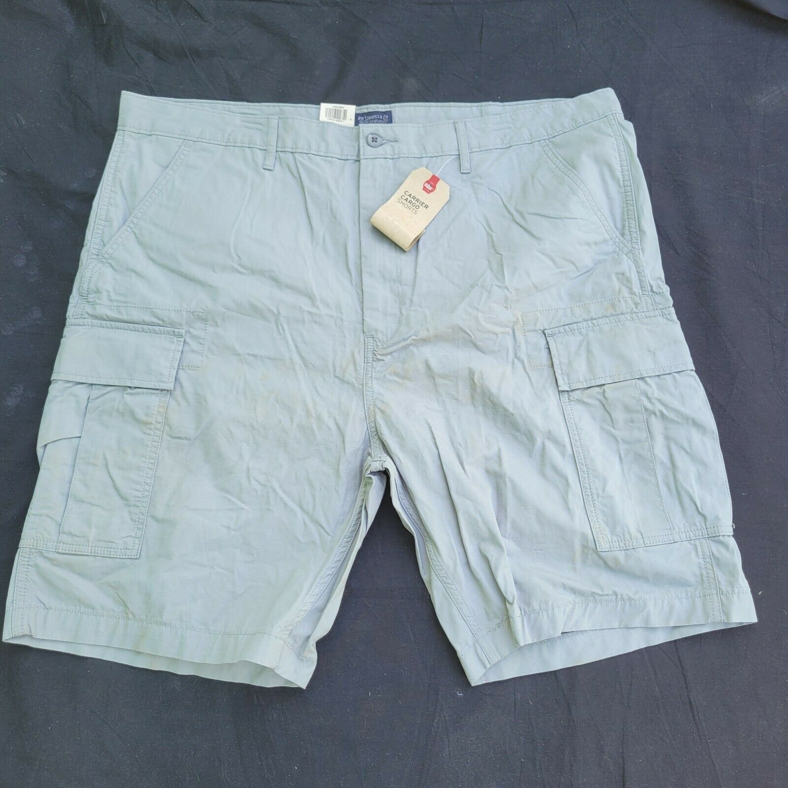 Levi's Men's Levi's Carrier Cargo Shorts. Size 42. Gray. Size US 42 / EU 58 - 1 Thumbnail