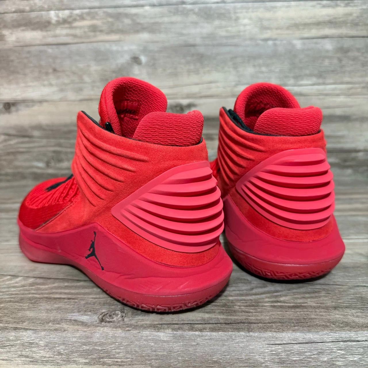 Nike Air Jordan 32 "Ferrari" Red AH3348-601 Sz 10.5 Size US 10.5 / EU 43-44 - 3 Thumbnail