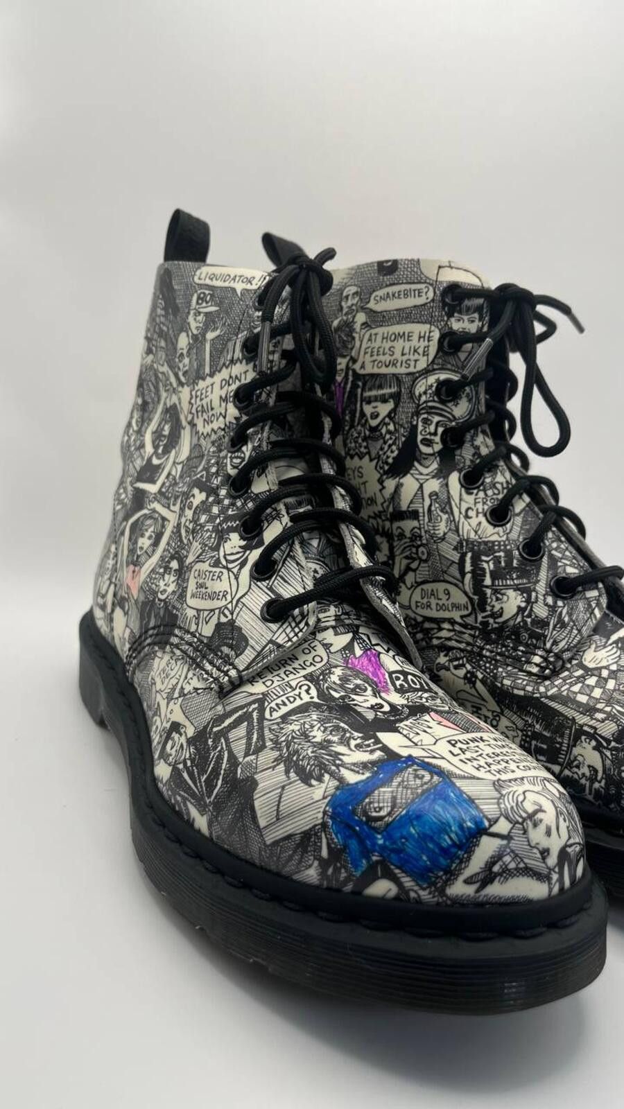 Dr. Martens DR. MARTENS X Mark Wigan Party People Size US 9 / EU 42 - 1 Thumbnail