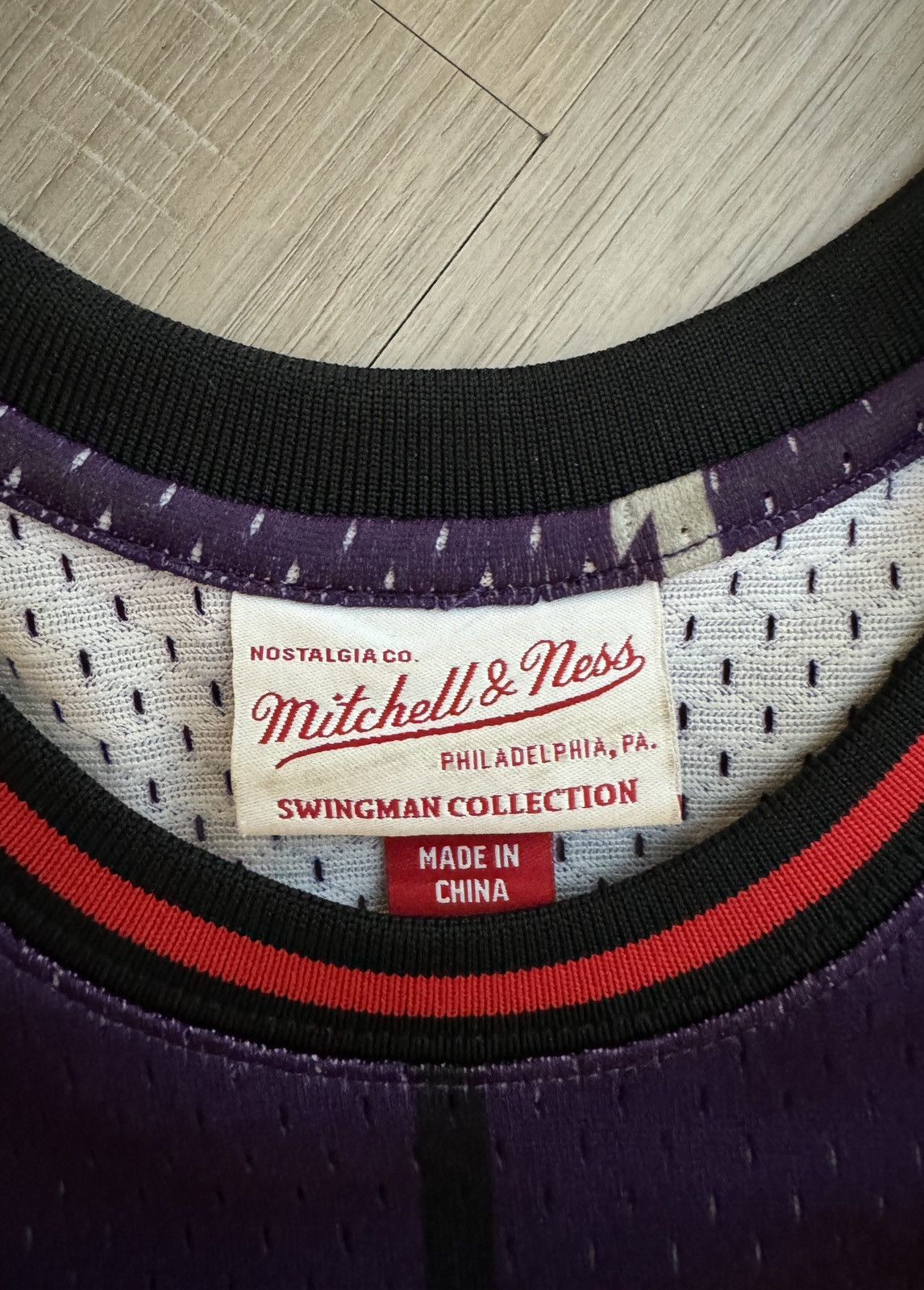 Mitchell & Ness Toronto Raptors Vince Carter 1998/99 Hardwood Classics Size US S / EU 44-46 / 1 - 4 Thumbnail