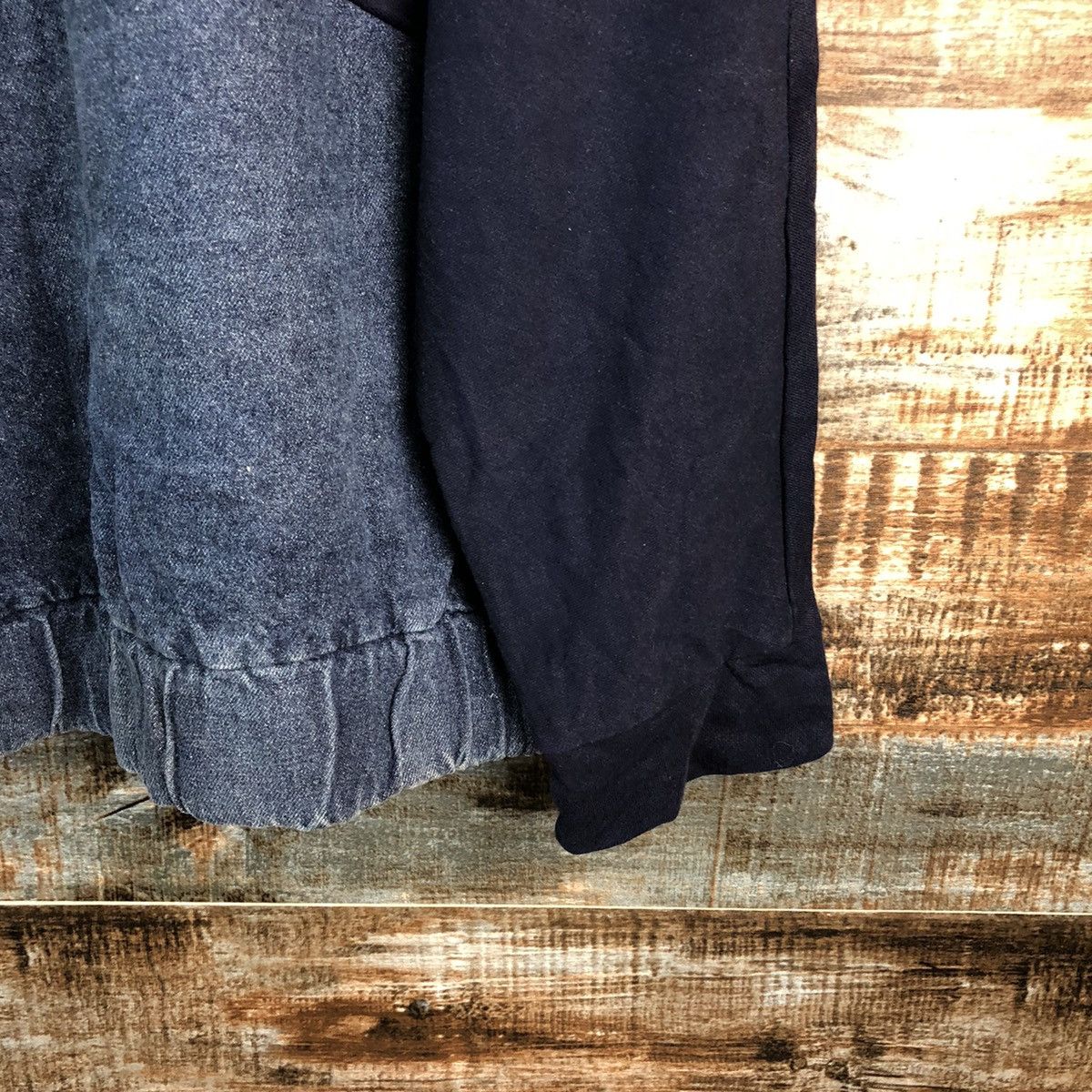 Japanese Brand Japanese Brand vintage Blue half Denim Sweatshirt #A2304 Size US L / EU 52-54 / 3 - 15 Thumbnail