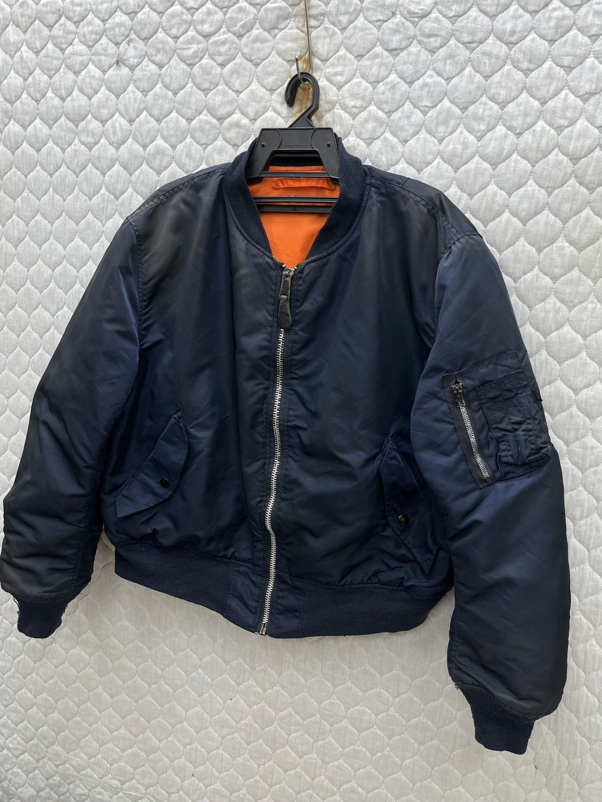 Alpha Industries 🔥🔥🔥STEALS ALPHA INDUSTRIES MA 1 JACKET Size US XL / EU 56 / 4 - 2 Thumbnail