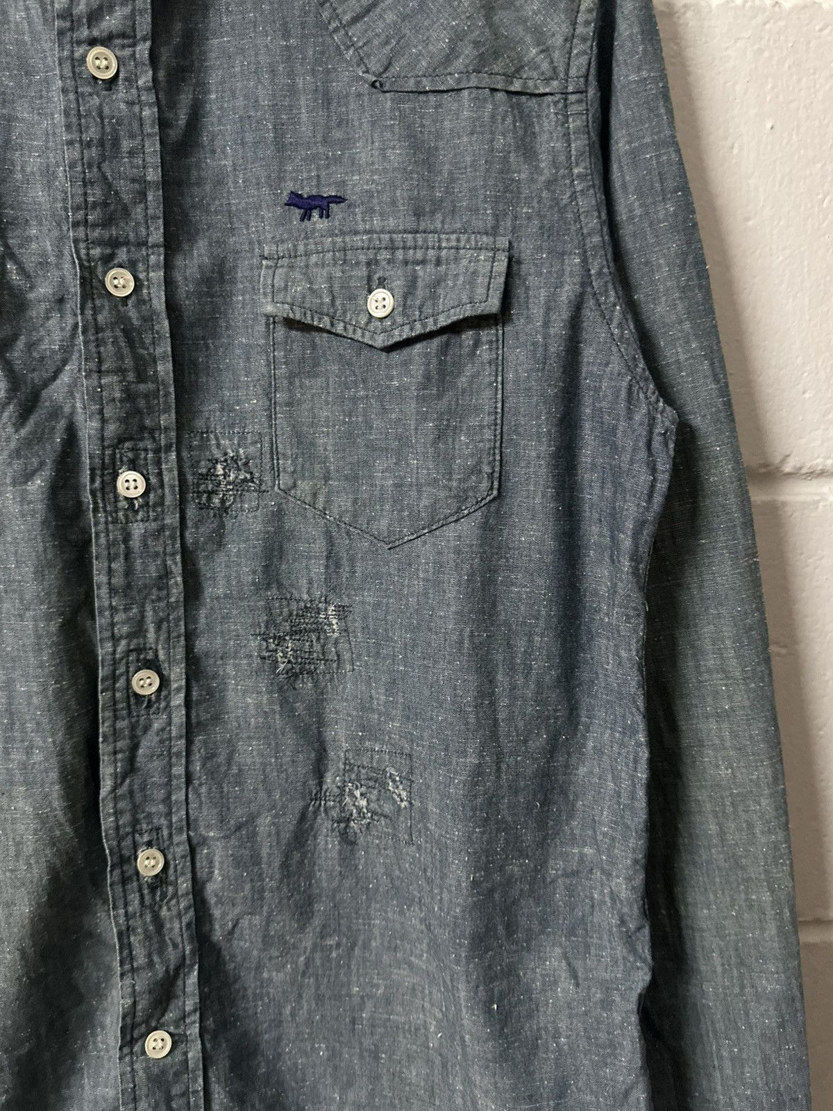 Maison Kitsune Maison Kitsune Richelieu Paris Denim Distressed Design L/S Size US M / EU 48-50 / 2 - 5 Thumbnail