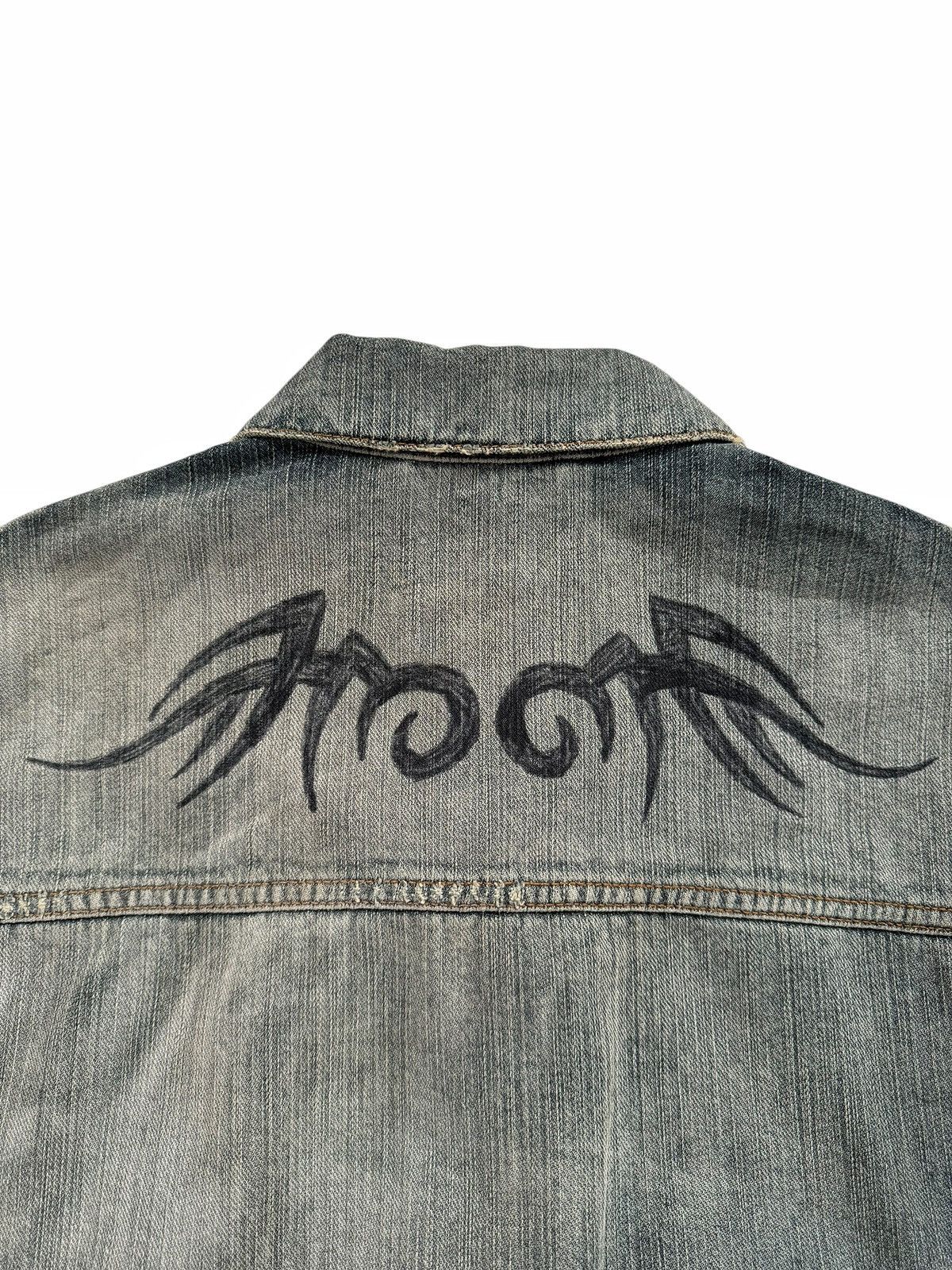 Balenciaga 2024 Y2K Tattoo Tribal Oversized Denim Jacket Size US XL / EU 56 / 4 - 12 Thumbnail