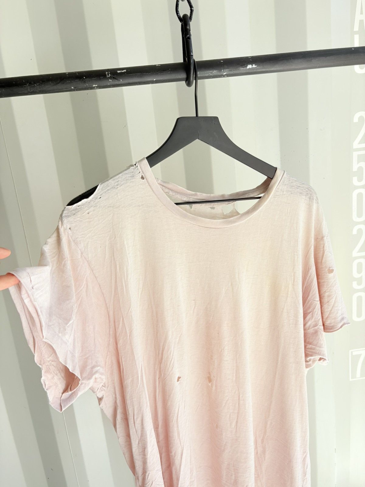 Vintage Thrashed Distressed Faded Shirt Grunge Paper thin BAND Size US XXL / EU 58 / 5 - 2 Thumbnail