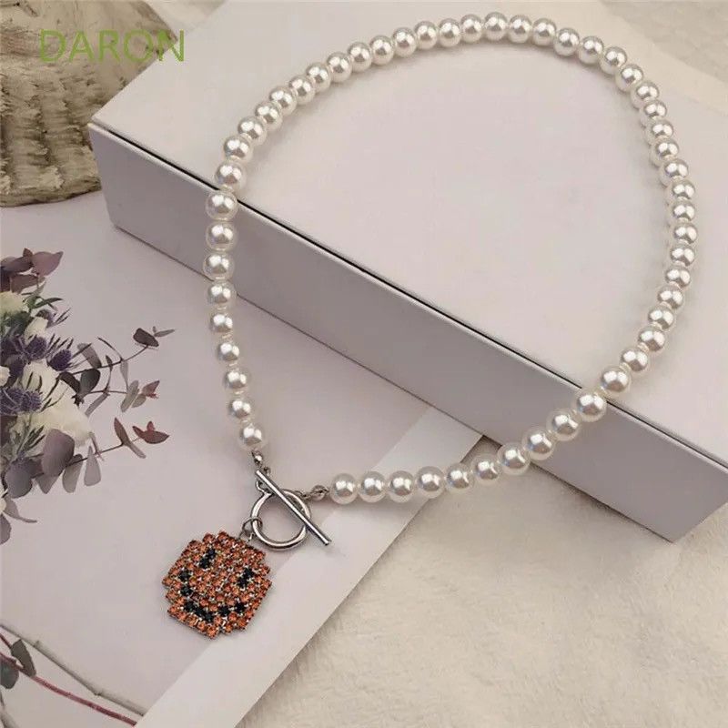 Jewelry × Vintage Crystal Smile Face Pendant Pearl Choker Necklace Size ONE SIZE - 4 Thumbnail
