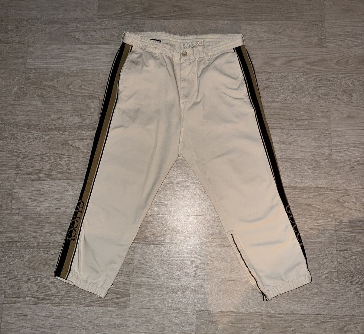 image of Gucci Logo Pants in Beige, Men's (Size 30)