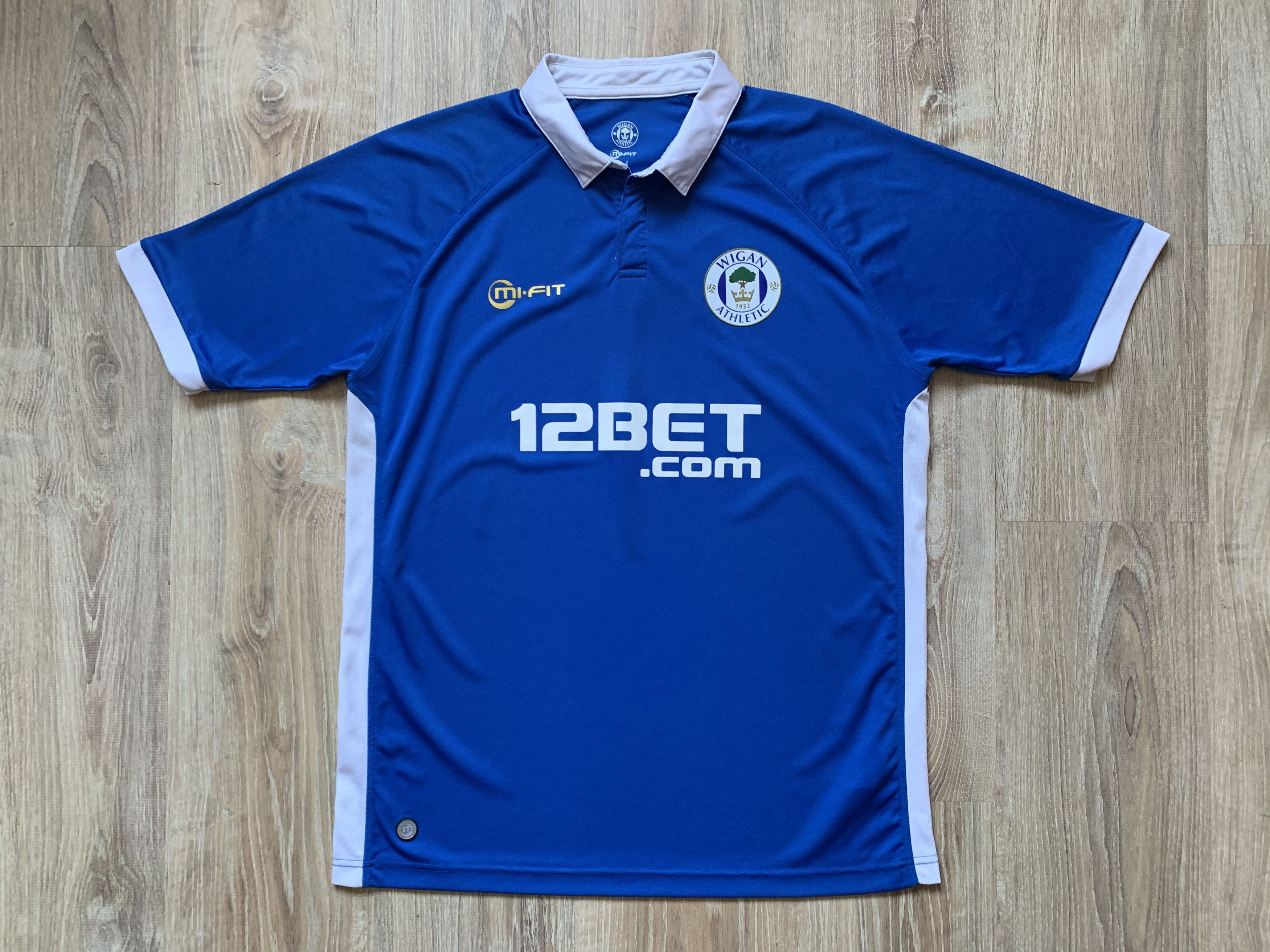 Other Wigan Athletic Football Shirt Jersey 2011-2012 Size US L / EU 52-54 / 3 - 1 Thumbnail
