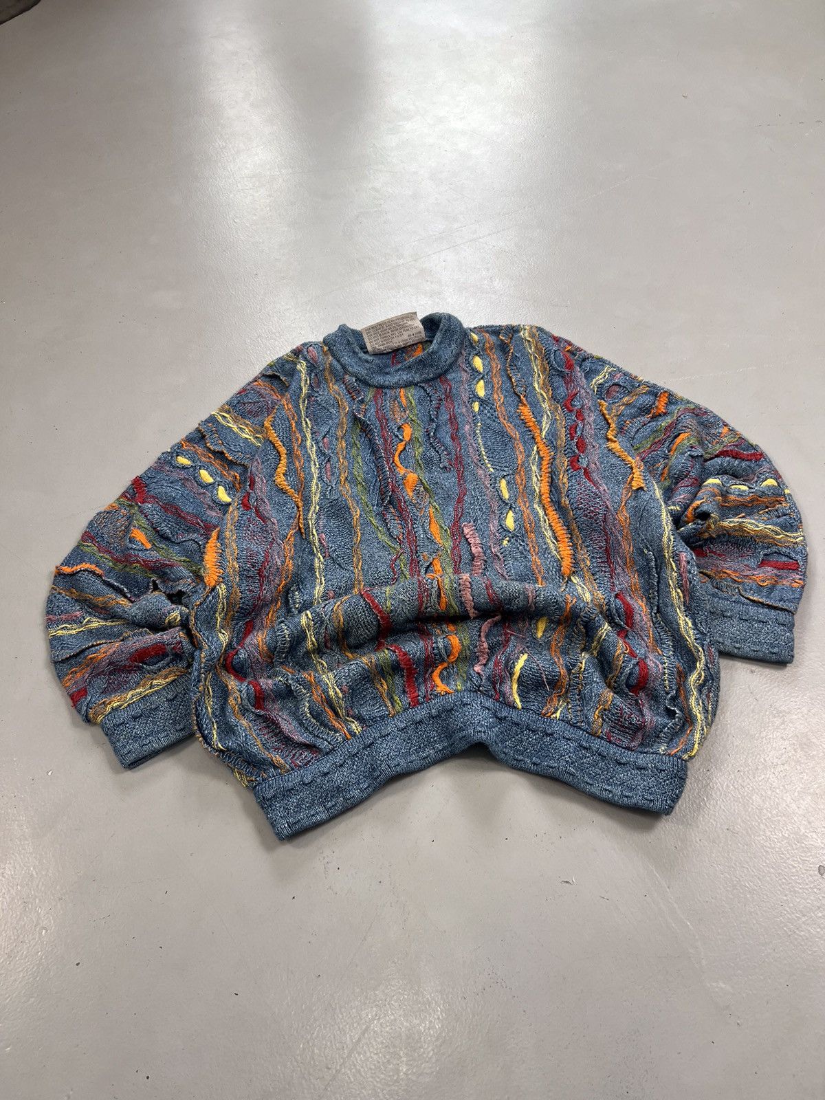 Coogi Vintage Coogi blues sweater Size US S / EU 44-46 / 1 - 1 Thumbnail
