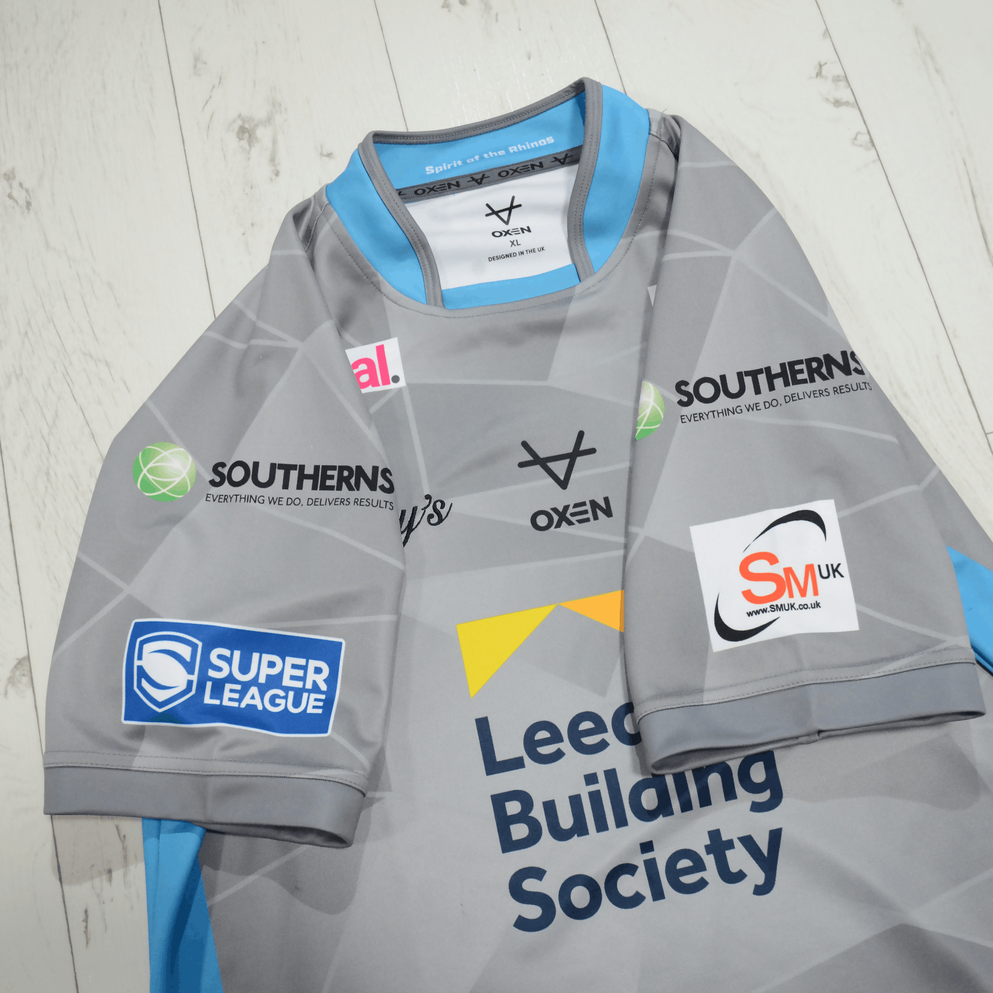 Vintage Leeds Rhinos Rugby Shirt 2022 Away Kit Grey Oxen Sports XL Size US XL / EU 56 / 4 - 5 Thumbnail
