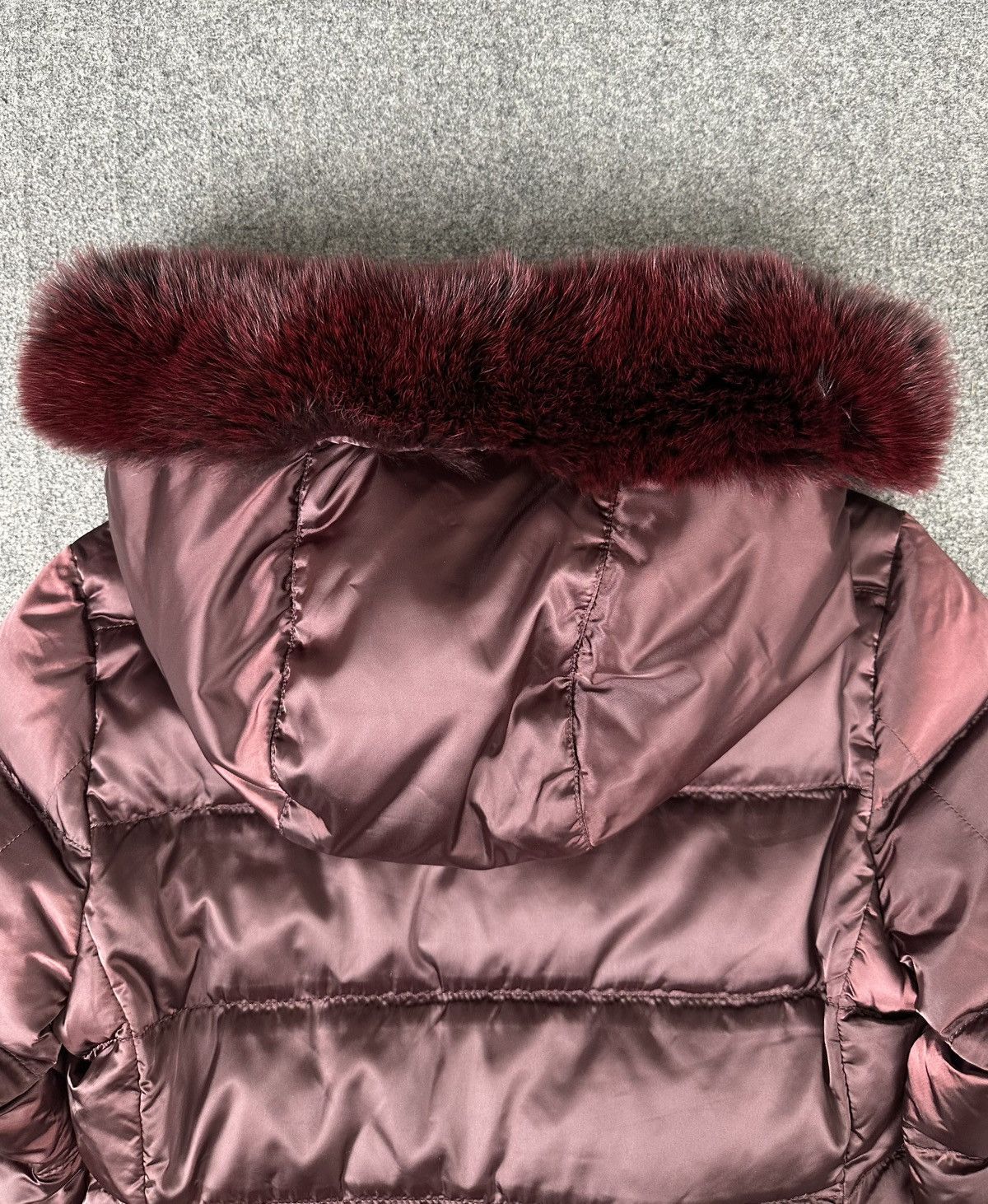 Prada Prada - 09 Down Zip-Up Nylon Hooded Jacket Fox Fur - Maroon Size M / US 6-8 / IT 42-44 - 8 Thumbnail