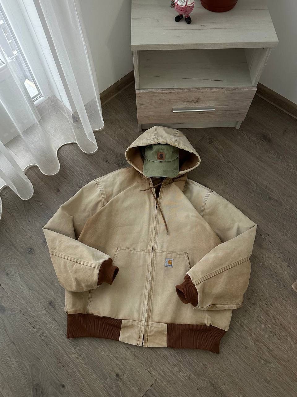 Carhartt × Carhartt Wip × Vintage Vintage Carhartt Active Detroit Denim Beige Faded Jacket Size L / US 10 / IT 46 - 9 Thumbnail