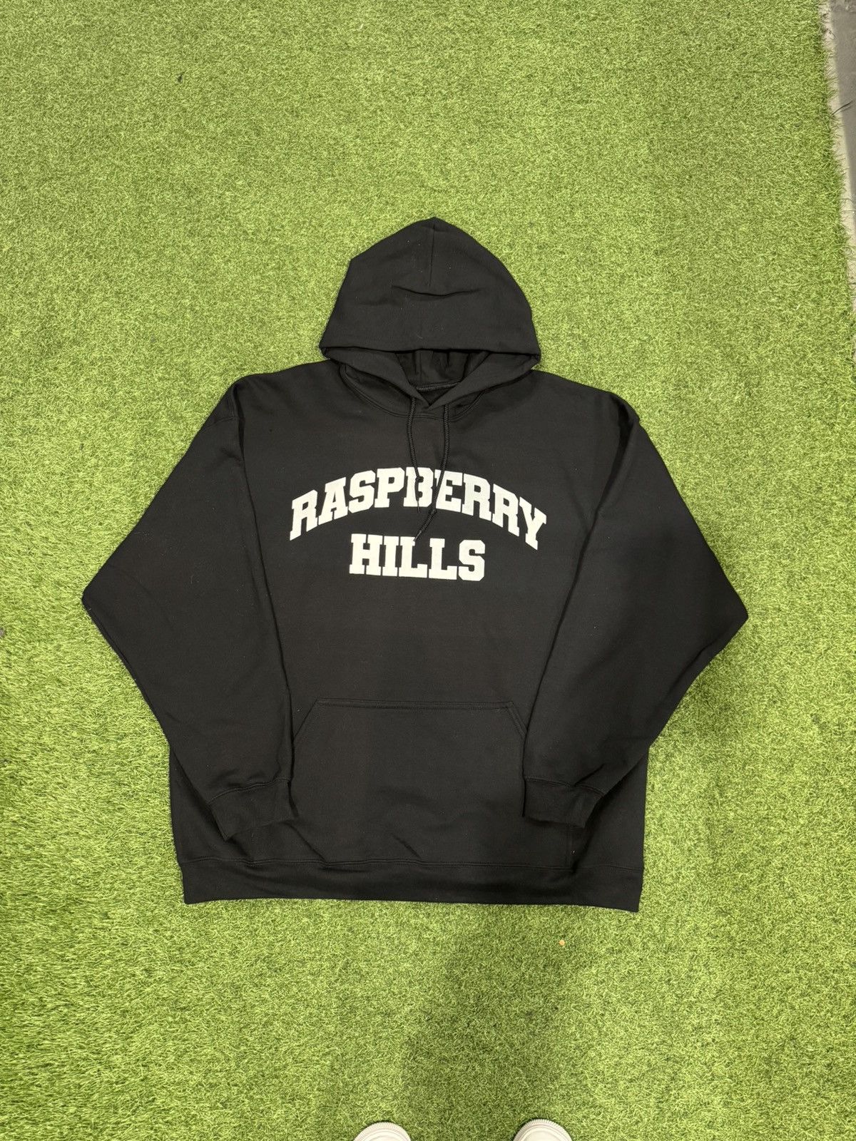 The GV Gallery GV Gallery Raspberry Hills Hoodie Black Size US XL / EU 56 / 4 - 1 Thumbnail