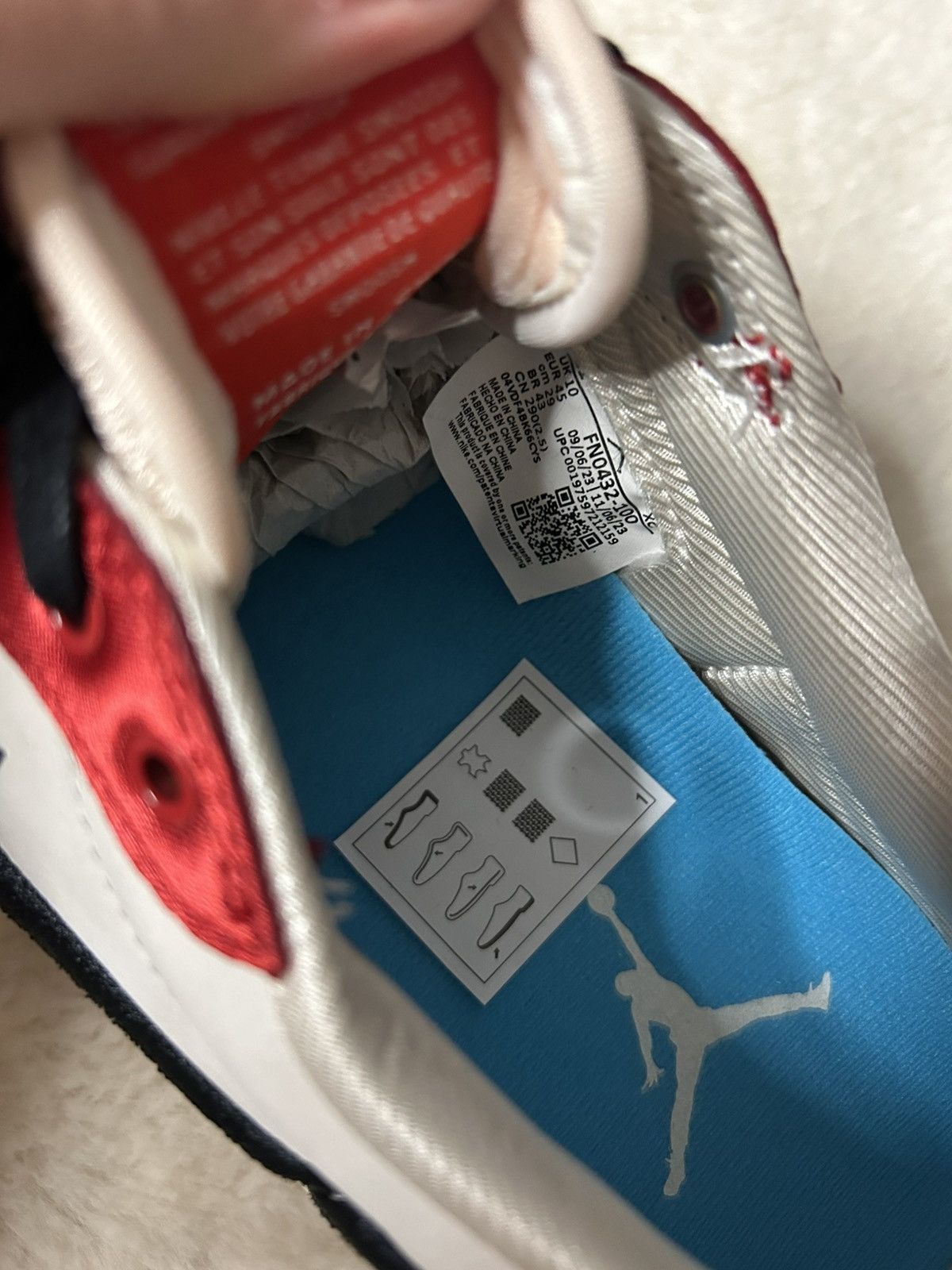 Jordan Brand FN0432 100 Size US 11 / EU 44 - 8 Thumbnail