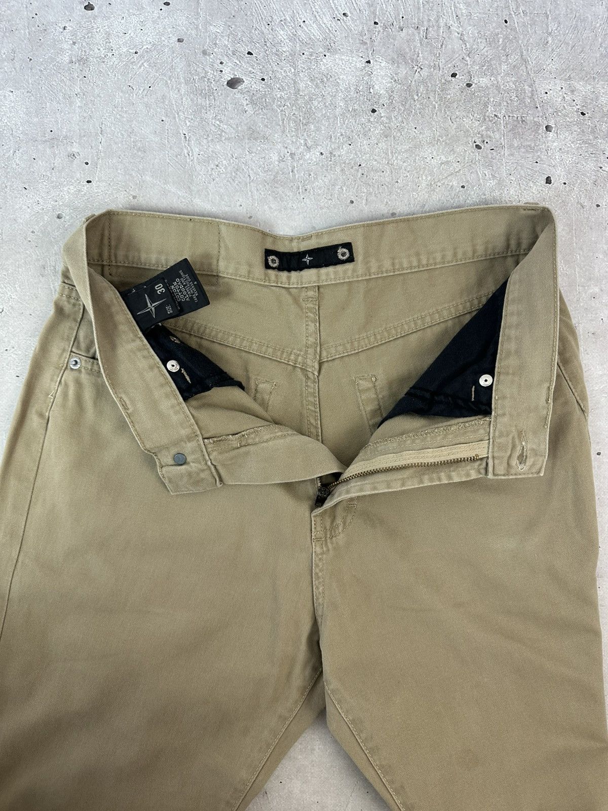 Vintage Stone Island Vintage Logo Beige Made in Italy Pants Size US 30 / EU 46 - 11 Thumbnail