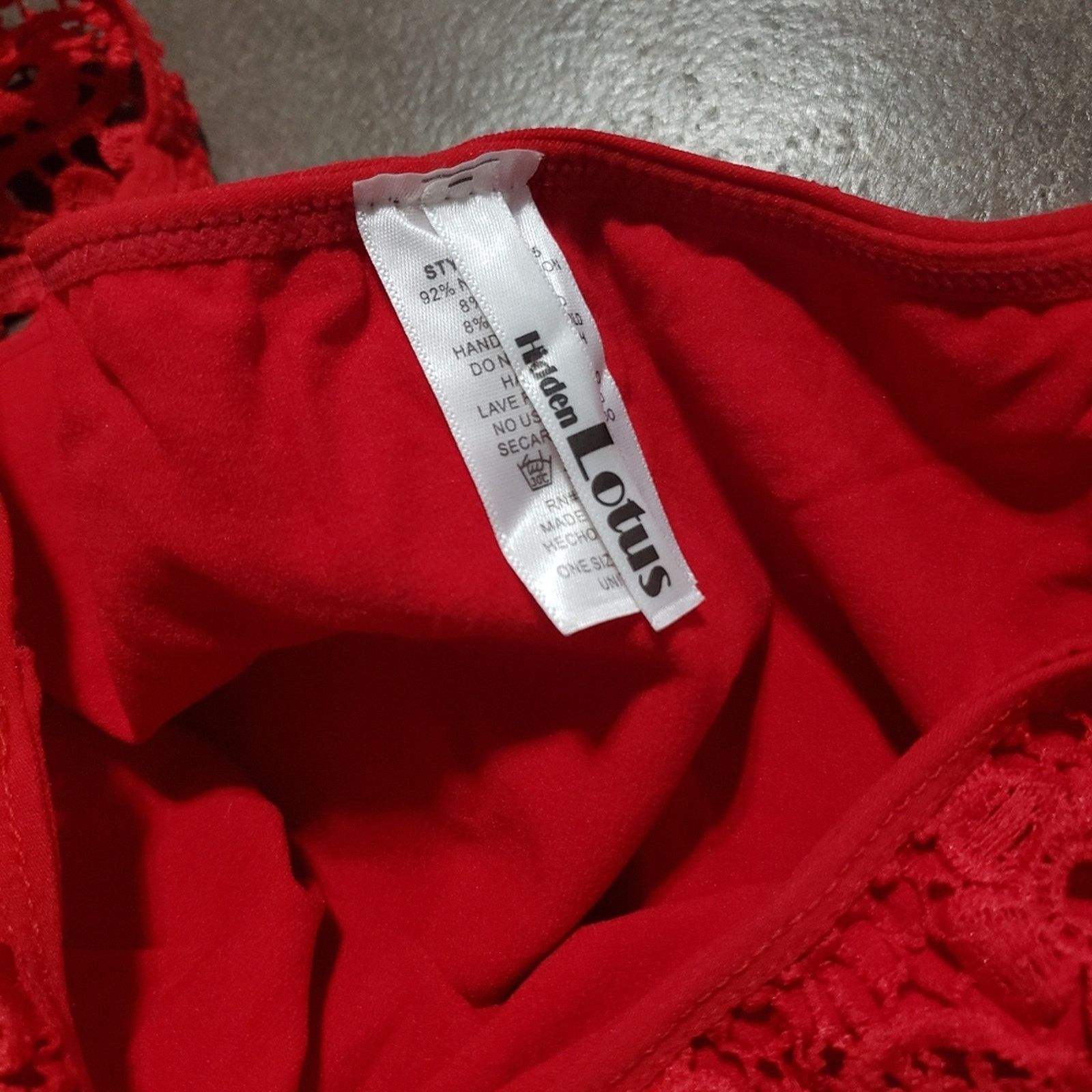 Other Red | HIDDEN LOTUS | Embroidered Lace Sleeve Size ONE SIZE - 3 Thumbnail