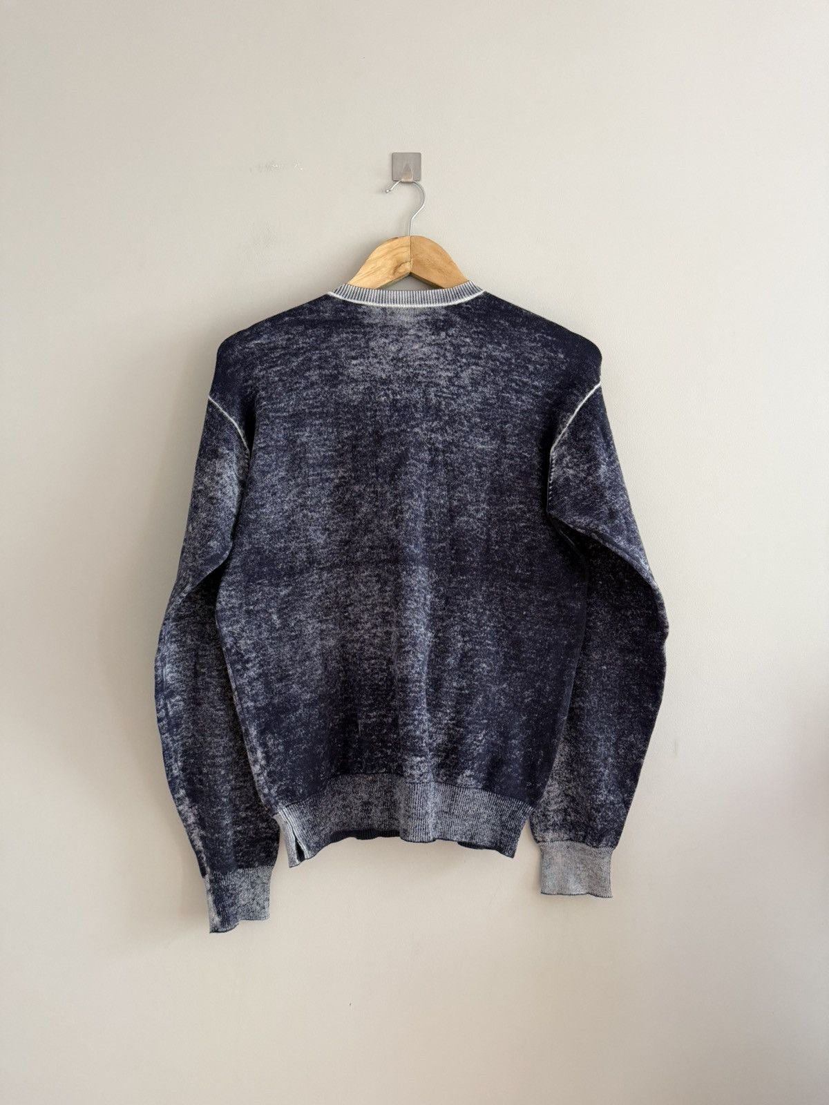 Armani Vintage Armani Jeans Graphic Knit Sweater Navy Size US M / EU 48-50 / 2 - 8 Thumbnail