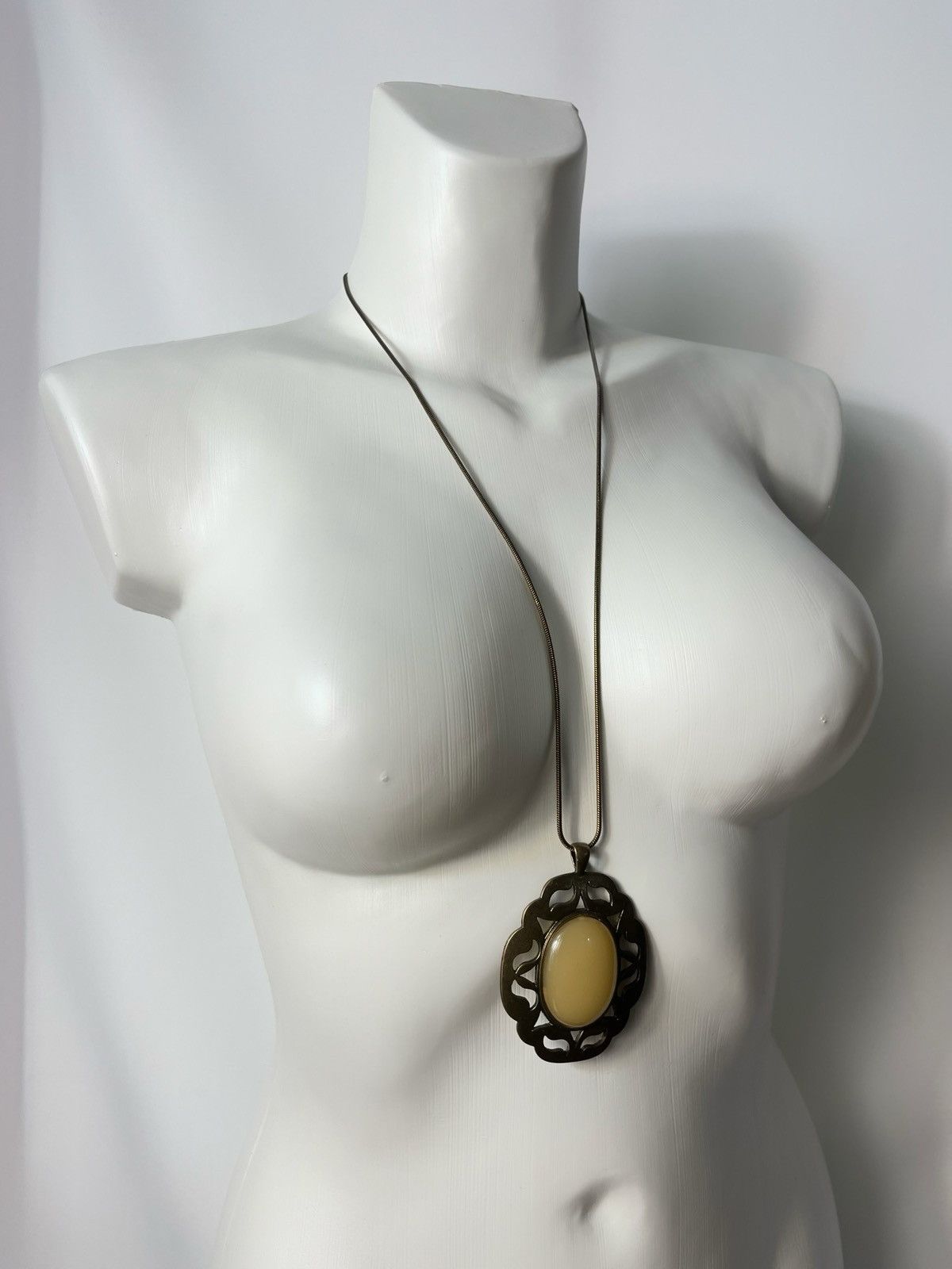 Jewelry × Vintage Vintage Amber Pendant Necklace Size ONE SIZE - 5 Thumbnail