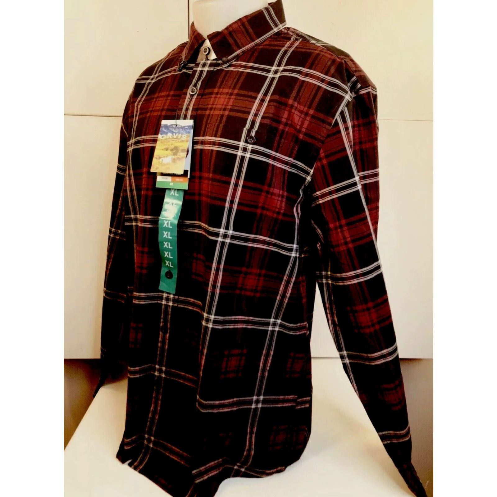 Orvis Orvis Shirt Mens XL Twill Plaid Red/Black/White FLY FISHING Button-Up Long Sleeve Tic Plaid Pattern Wood Patterned Plaid Fish Theme Size US XL / EU 56 / 4 - 3 Thumbnail
