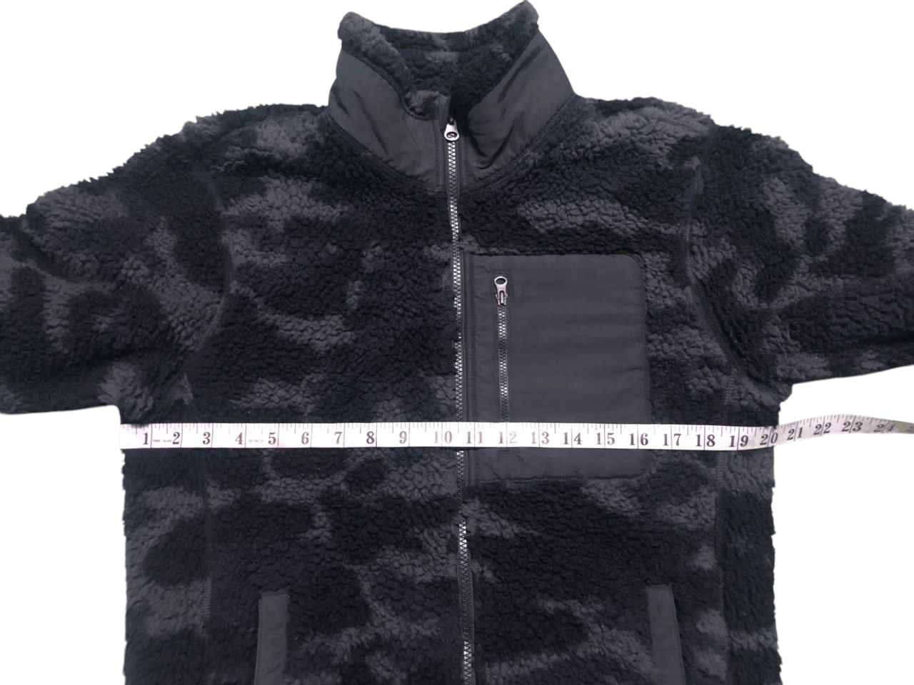 Japanese Brand × Lemaire × Uniqlo Uniqlo Deep Pile Fleece Zipper Jacket Black Camouflage Size US S / EU 44-46 / 1 - 15 Thumbnail