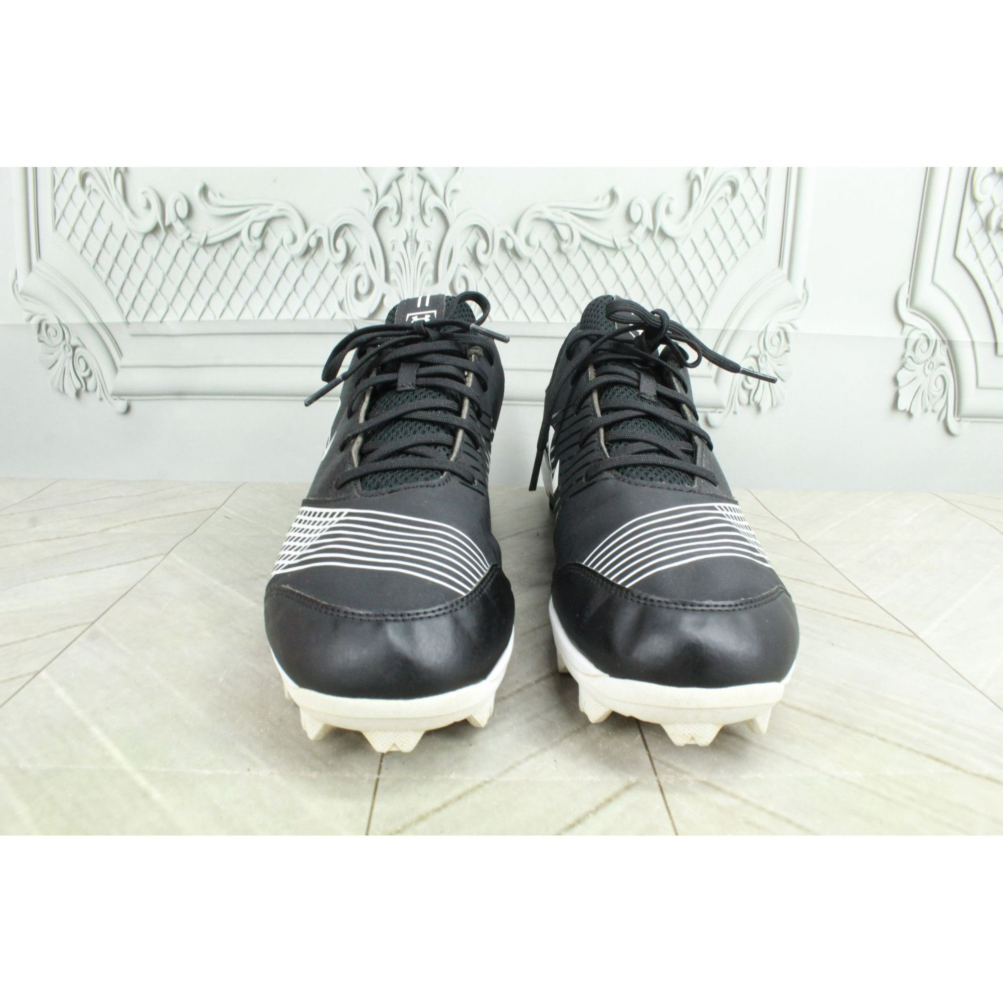 Under Armour Under Armour Men's Lightweight Athletic Cleat Shoes Size US 12 / EU 45 - 5 Thumbnail
