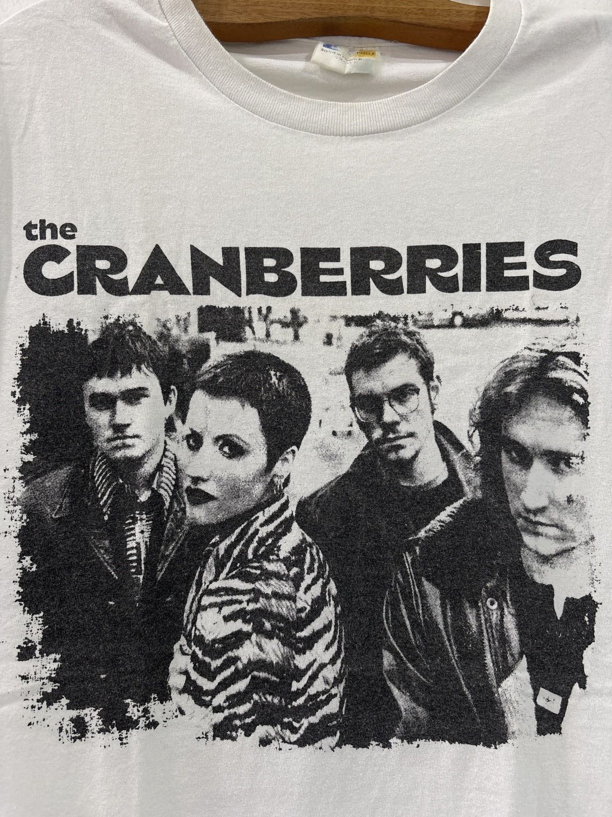 Band Tees Vintage Europe Boot 90s The Cranberries Shirt Size US XL / EU 56 / 4 - 2 Thumbnail