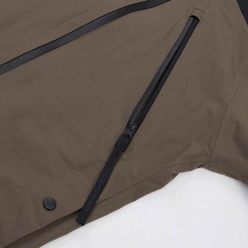 The North Face Urban Exploration DryVent™ HARDSHELL CAPE COAT Size US M / EU 48-50 / 2 - 13 Thumbnail