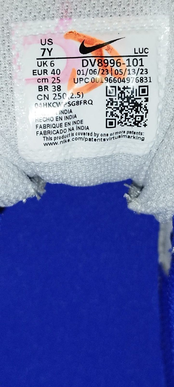 Nike Shoes Nike Team Hustle D11 Size US 7 / EU 40 - 7 Thumbnail